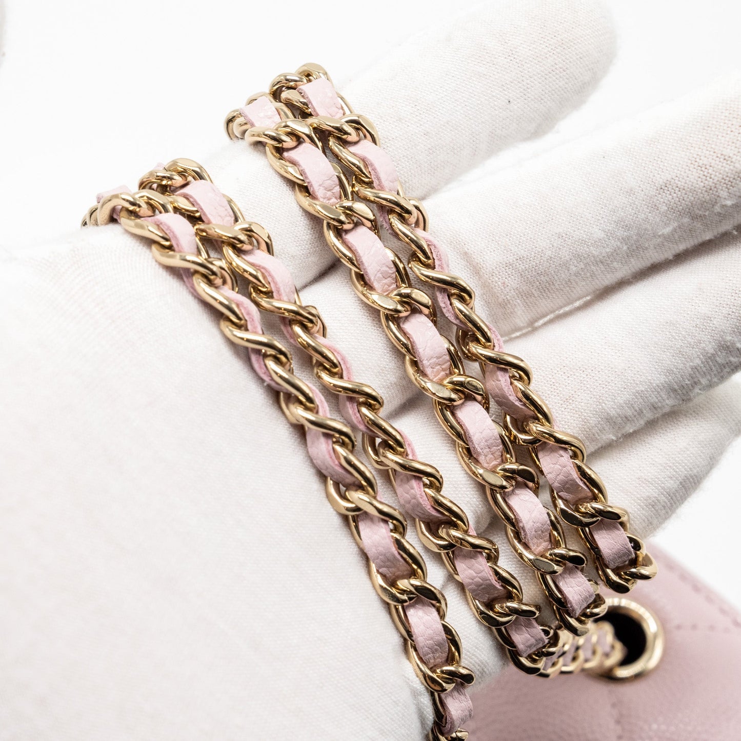 Chanel Mini vanity with chain caviar pink L