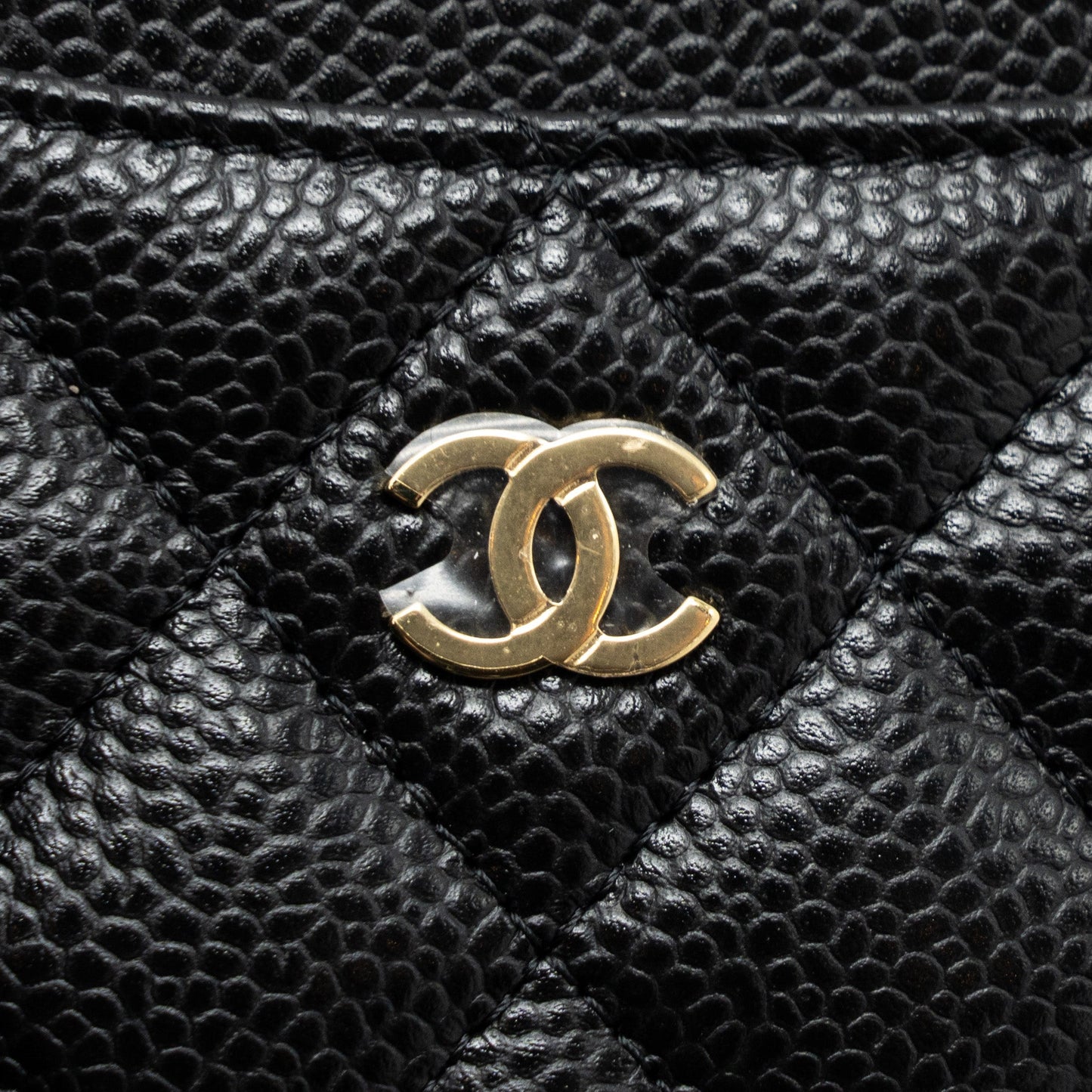 Chanel classic card holder caviar black  (microchip )