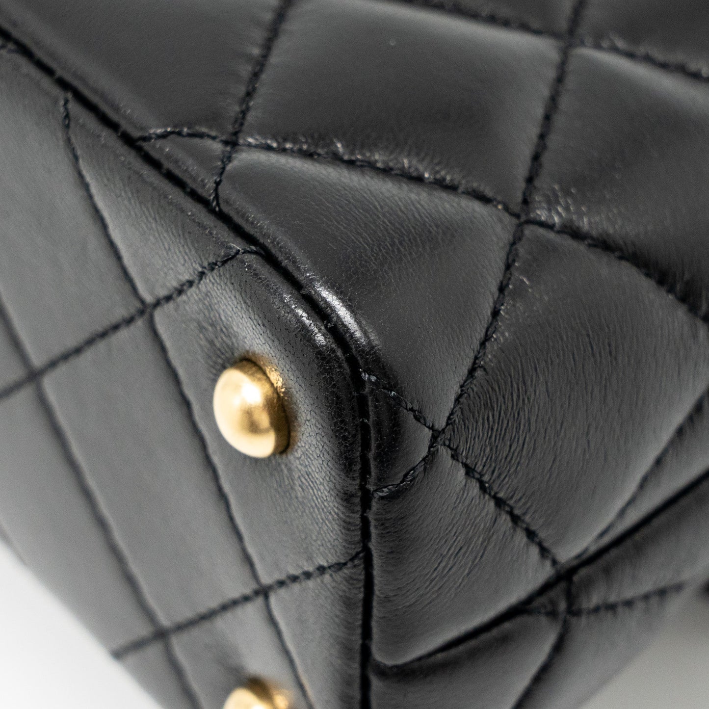 Chanel 25p Top Handle Flap Bag Shiny Lambskin Black (microchip)