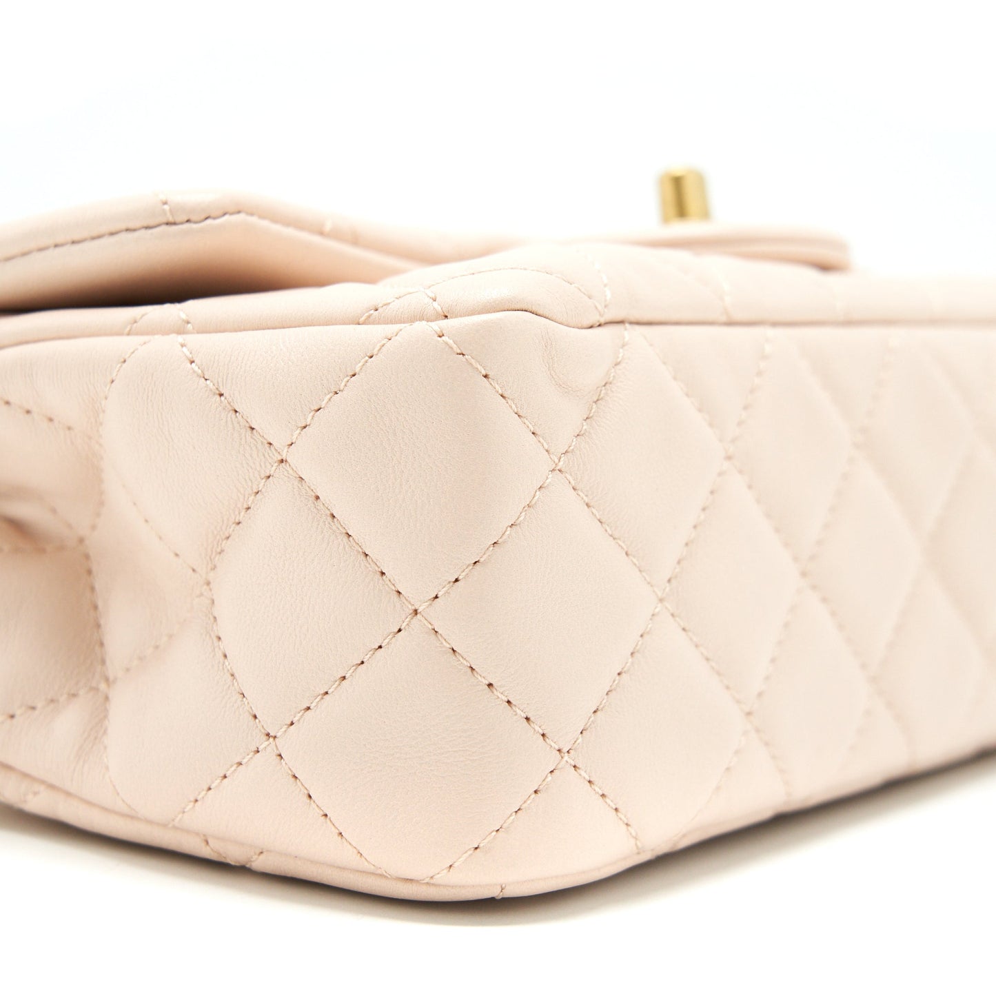 Chanel 22C Pearl Crush Mini Rectangular Flap Bag Lambskin Light Berge