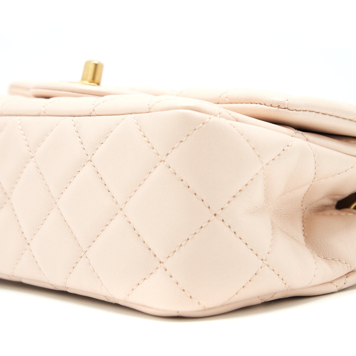 Chanel 22C Pearl Crush Mini Rectangular Flap Bag Lambskin Light Berge