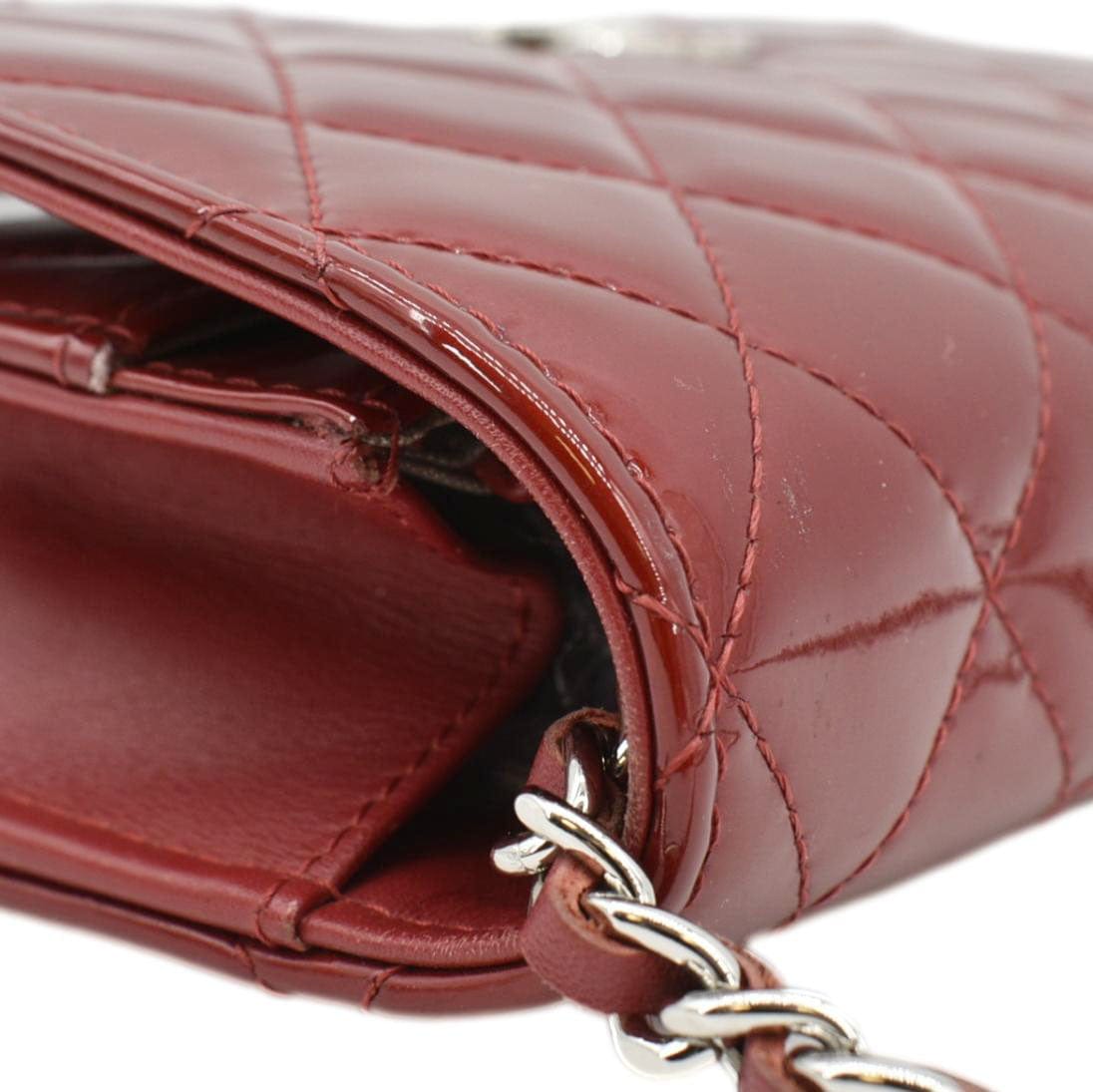CHANEL Brilliant WOC Quilted Patent Leather Crossbody Wallet Red