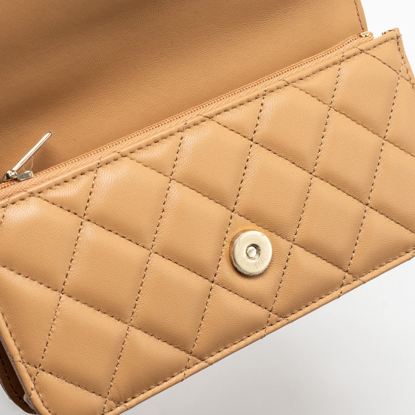 Chanel top handle mini flap clutch lambskin beige L (Microchip)