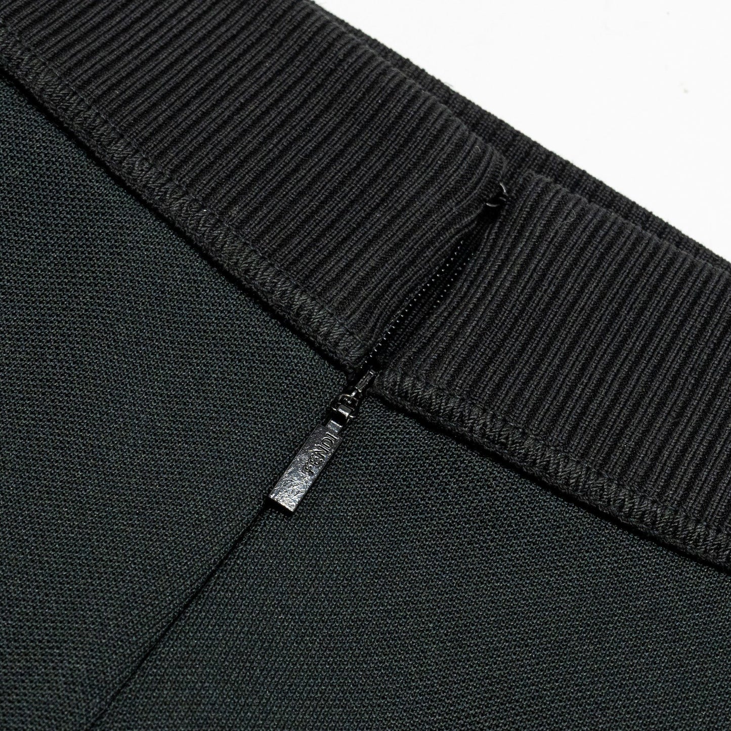 Fendi Size 36 Logo Classic Pencil Skirt Polyester Black