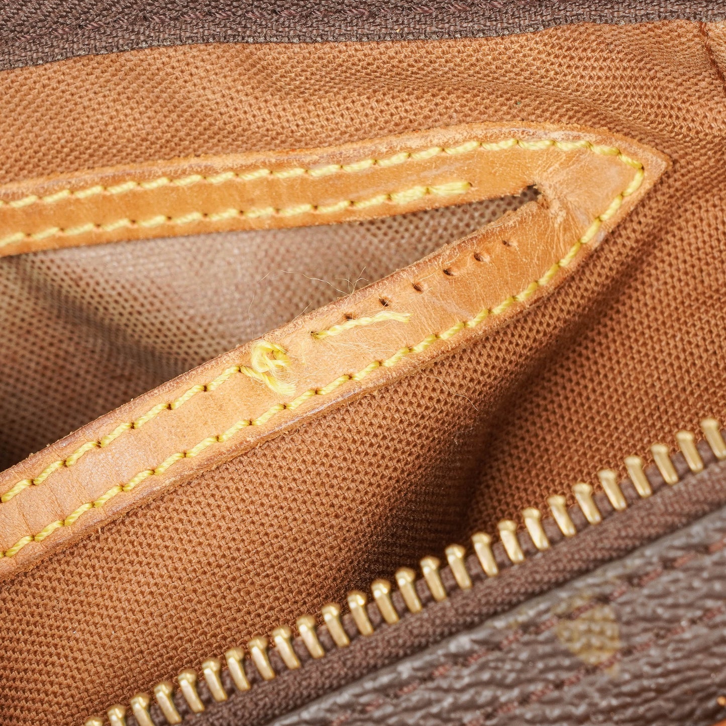 Louis Vuitton  30 Monogram Canvas Handbag