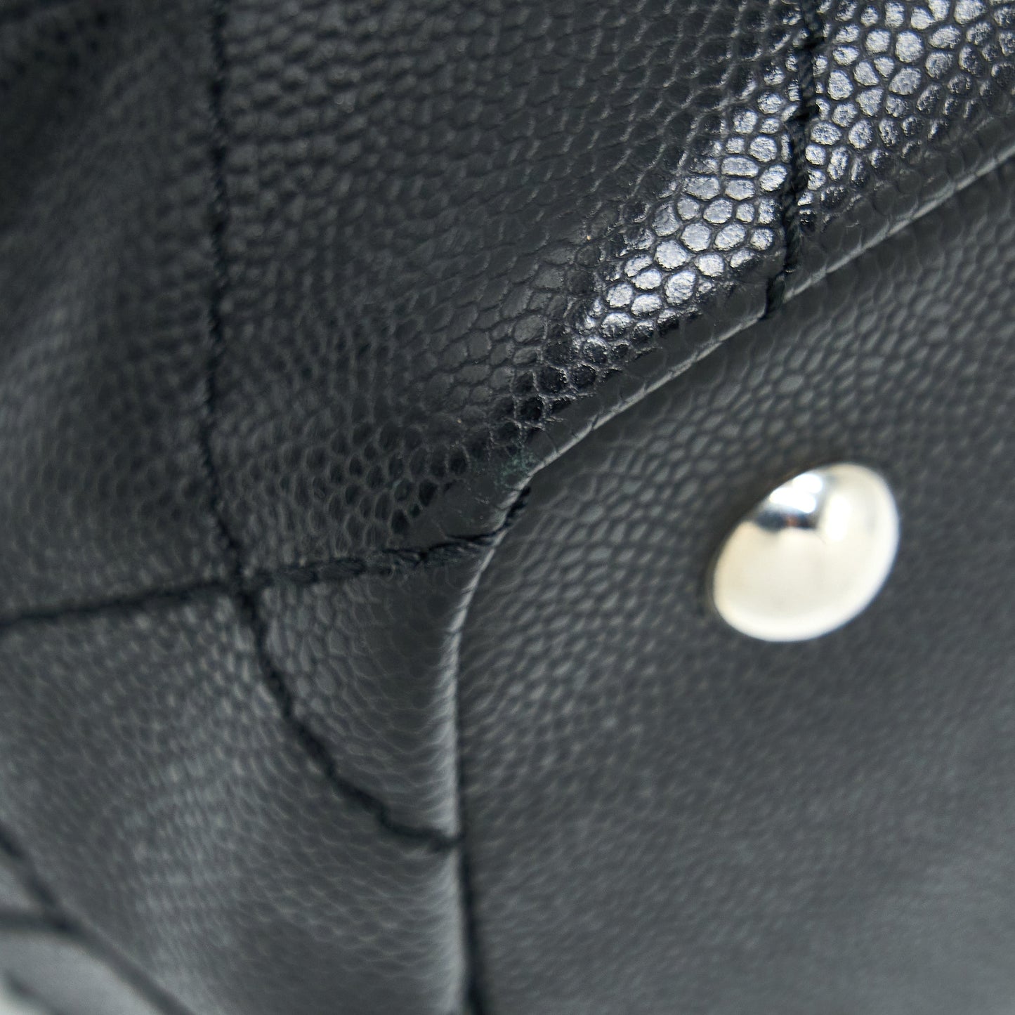 Chanel Tote Bag Caviar Black