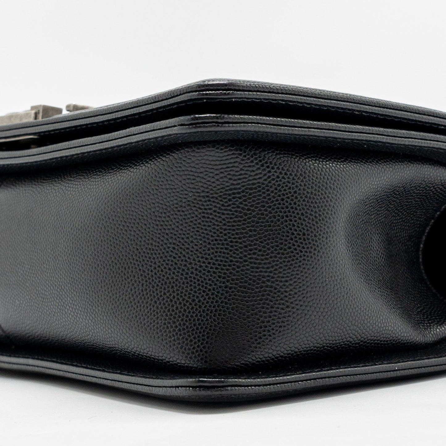 Chanel Medium Boy Bag Caviar Black  (Microchip)