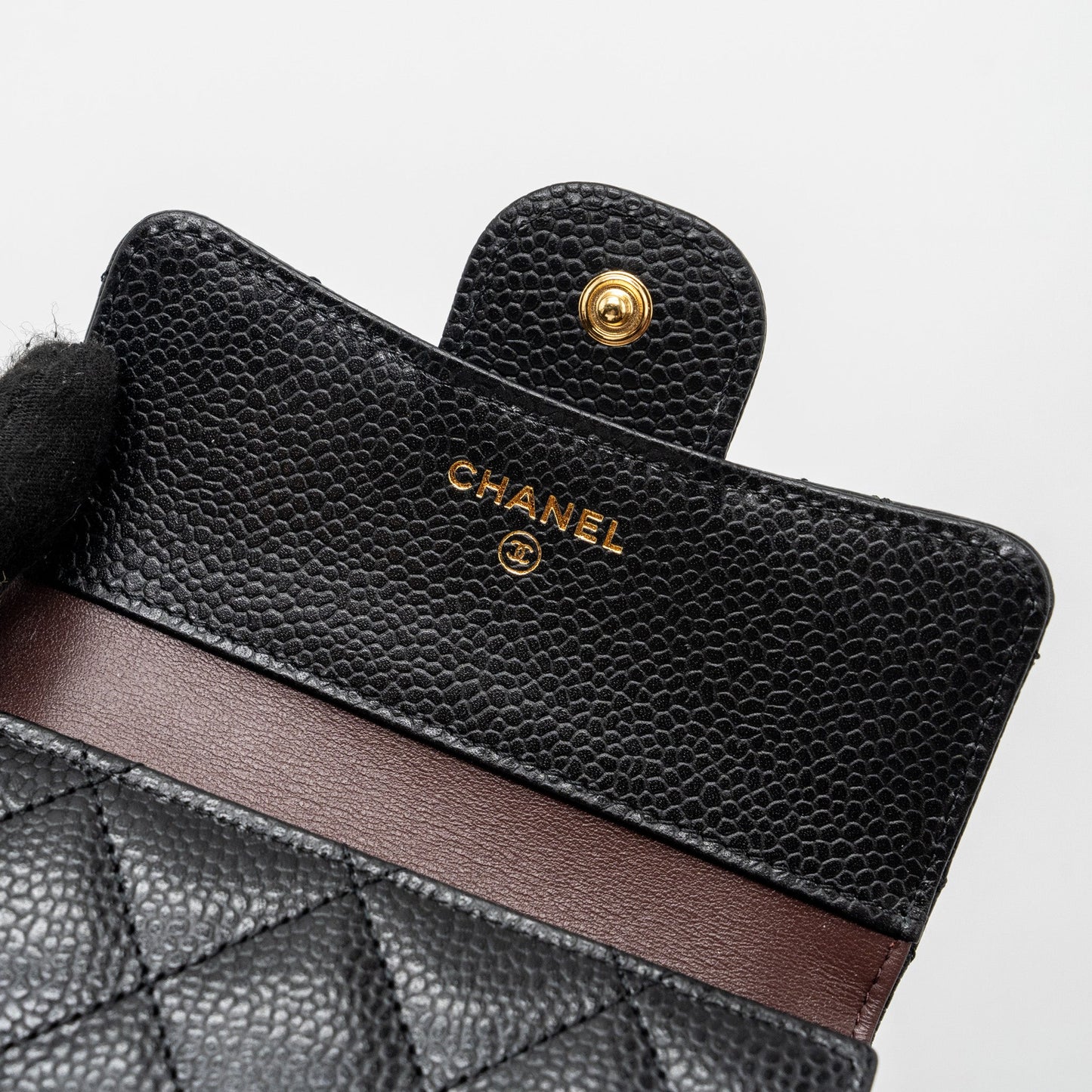 Chanel classic compact wallet caviar black  (Microchip)