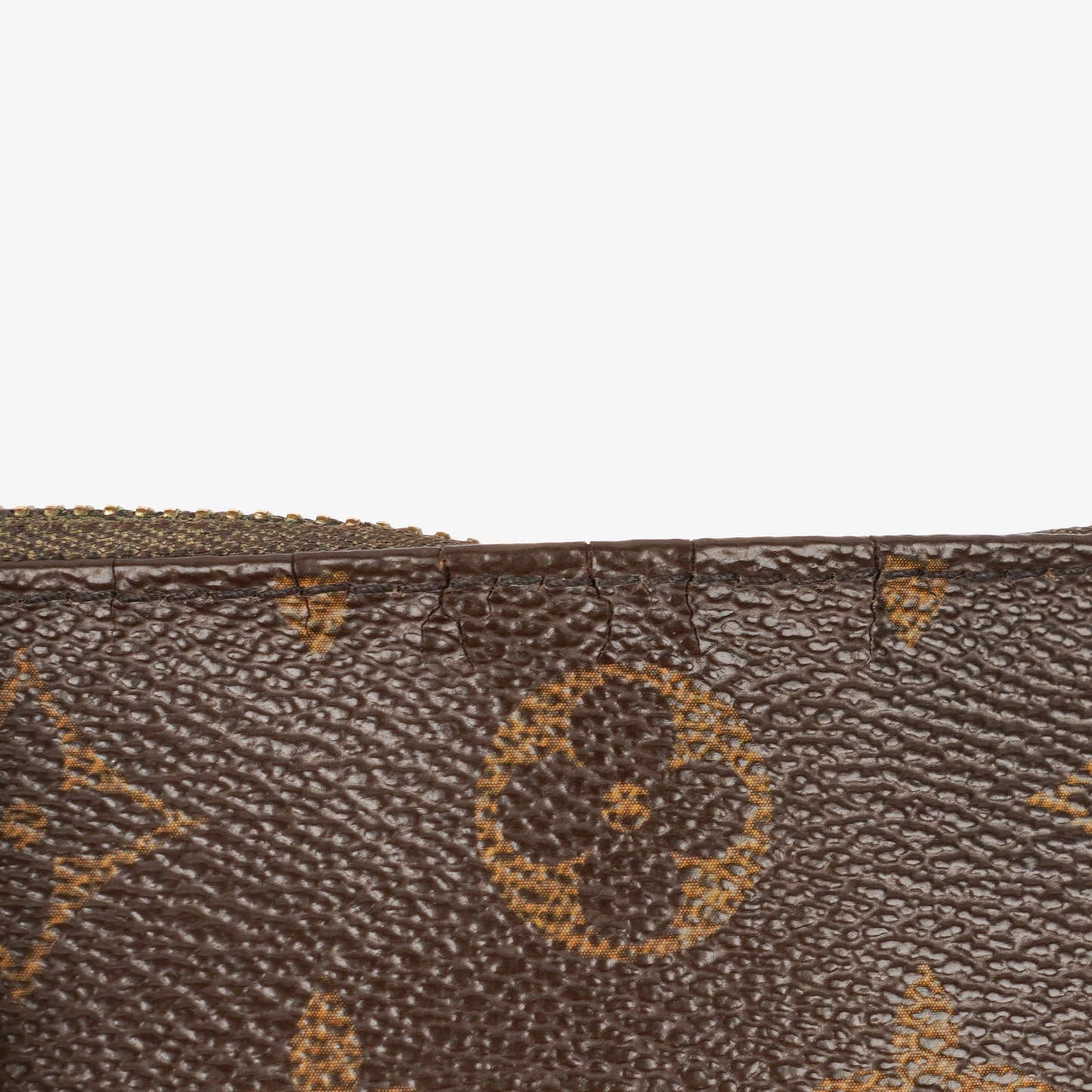 Louis Vuitton Mini Pochette Accessoires Monogram Canvas Clutch Handbag