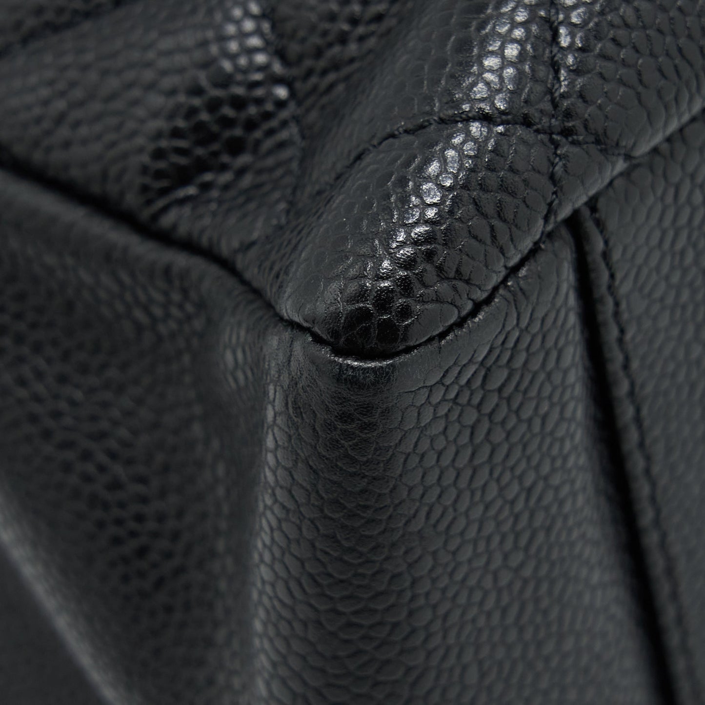 Chanel Grand Shopping Tote/ GST Caviar Black