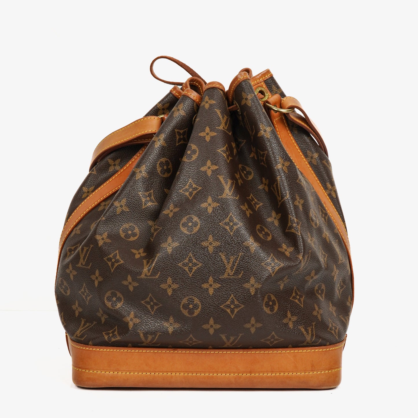 Louis Vuitton Noe Grande GM Monogram Canvas Shoulder Bag