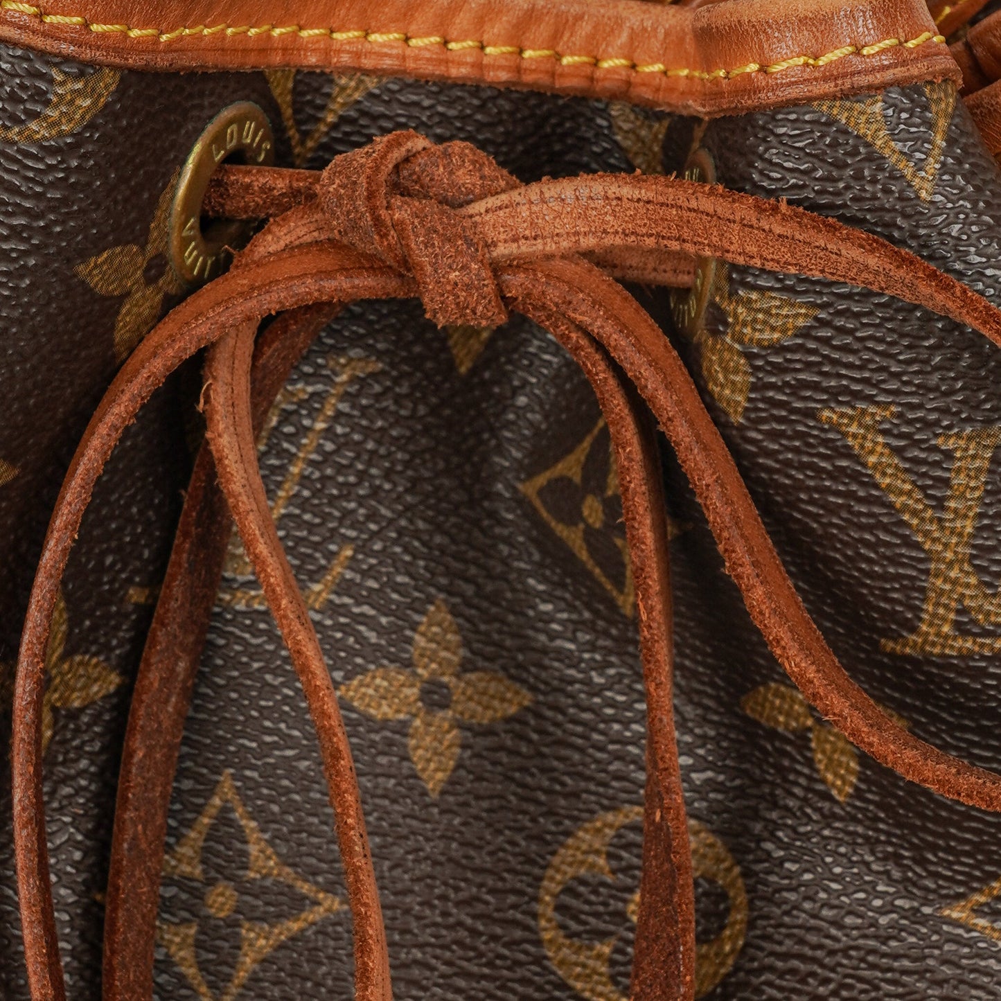 Louis Vuitton Noe Grande GM Monogram Canvas Shoulder Bag