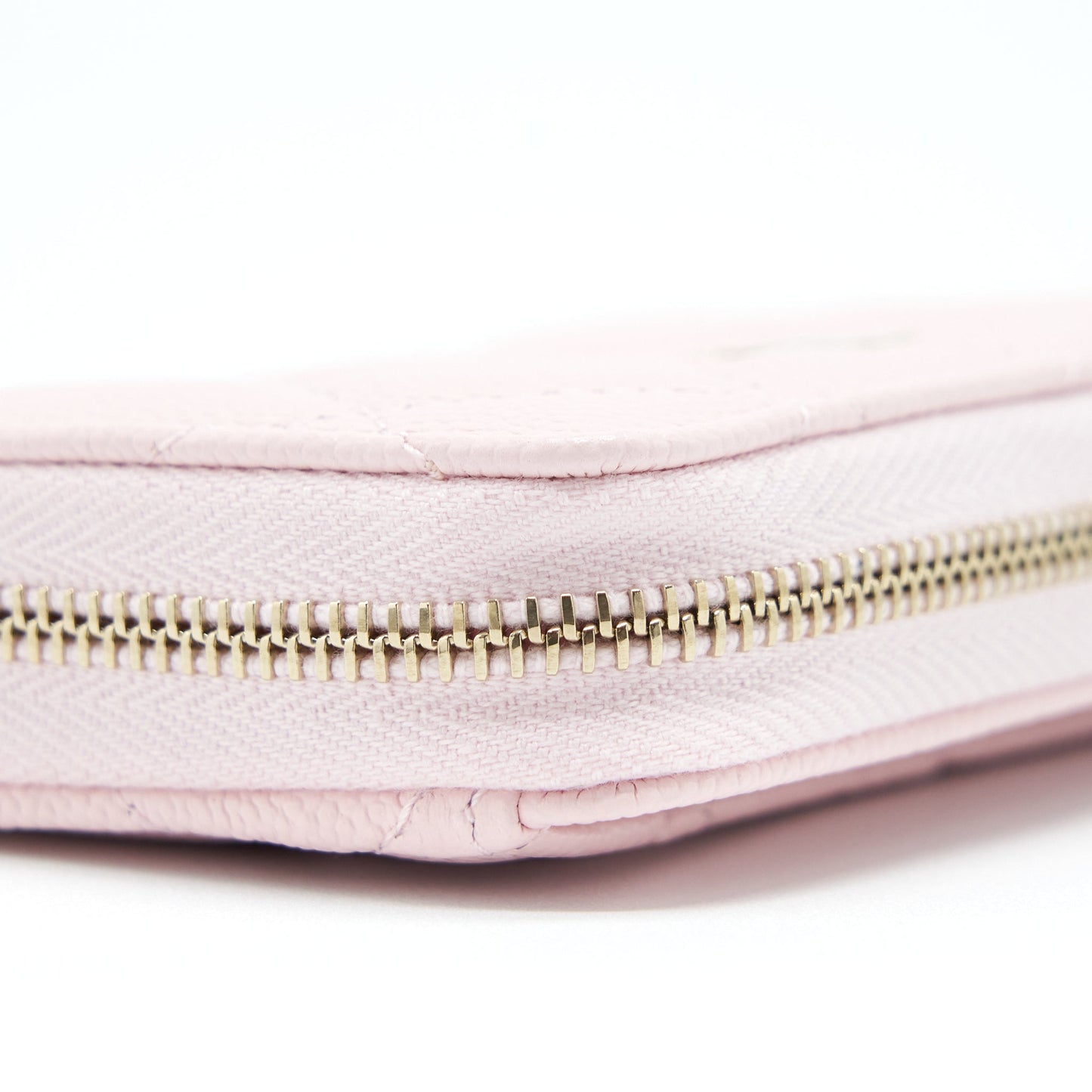 Chanel Zip Card Holder Caviar Light Pink L