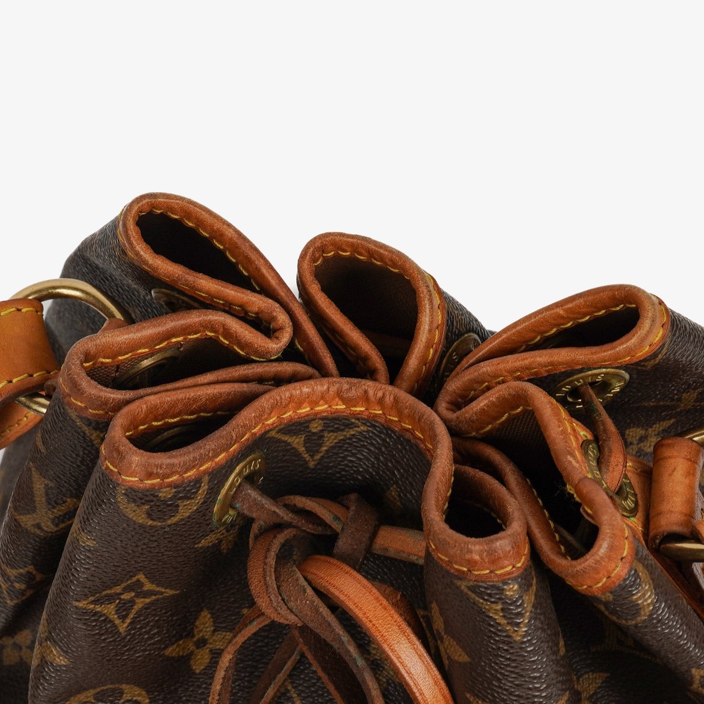 Louis Vuitton Noe Grande GM Monogram Canvas Shoulder Bag