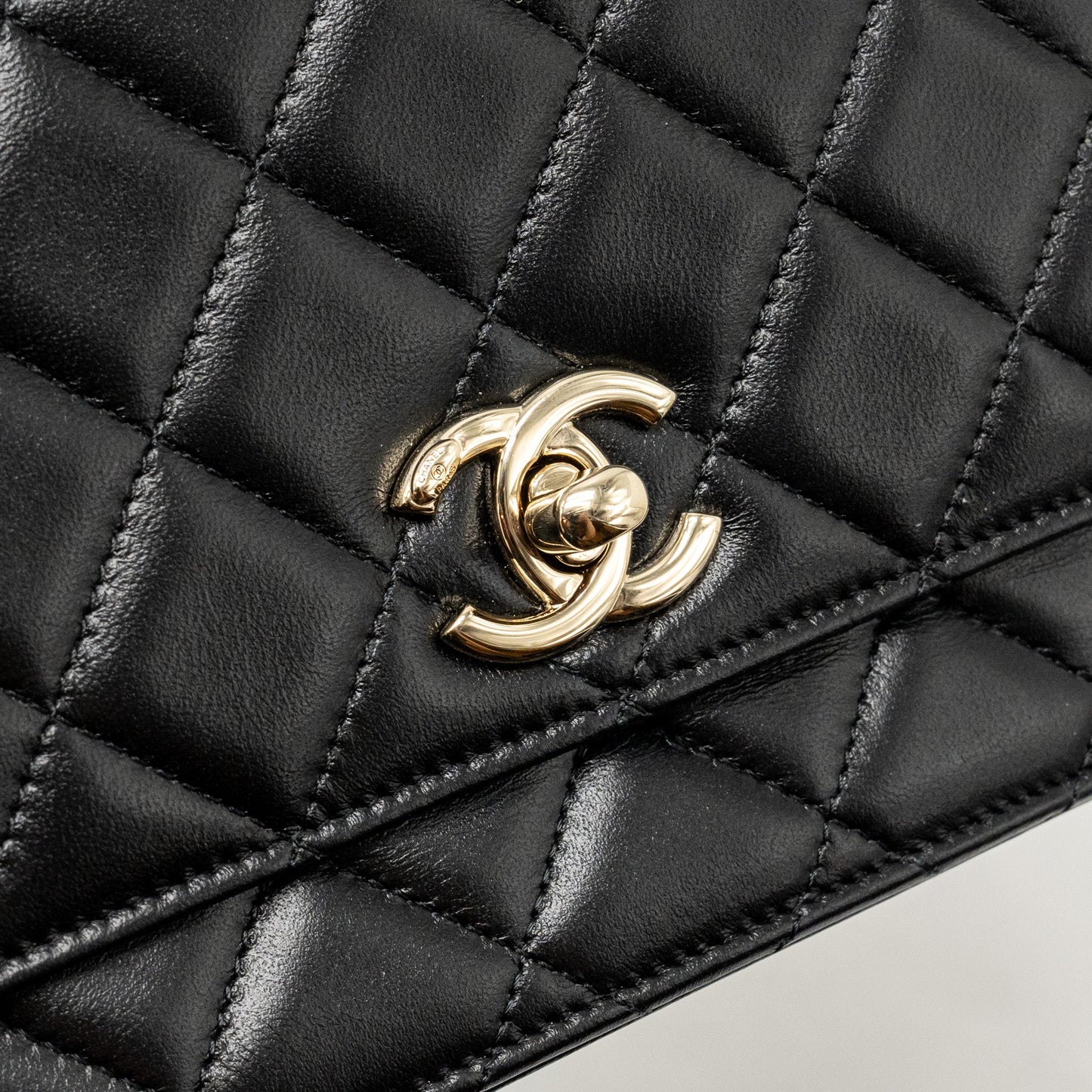 Chanel Trendy CC Wallet on Chain Lambskin Black L (Microchip)