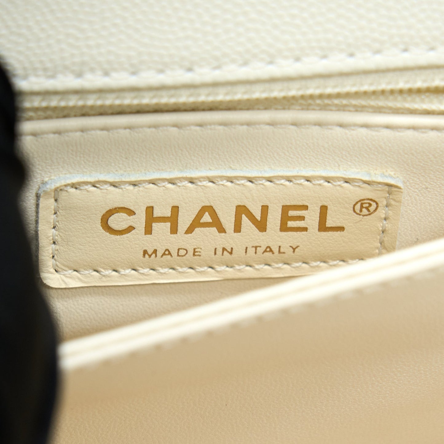 Chanel Small Coco Handle Caviar White L