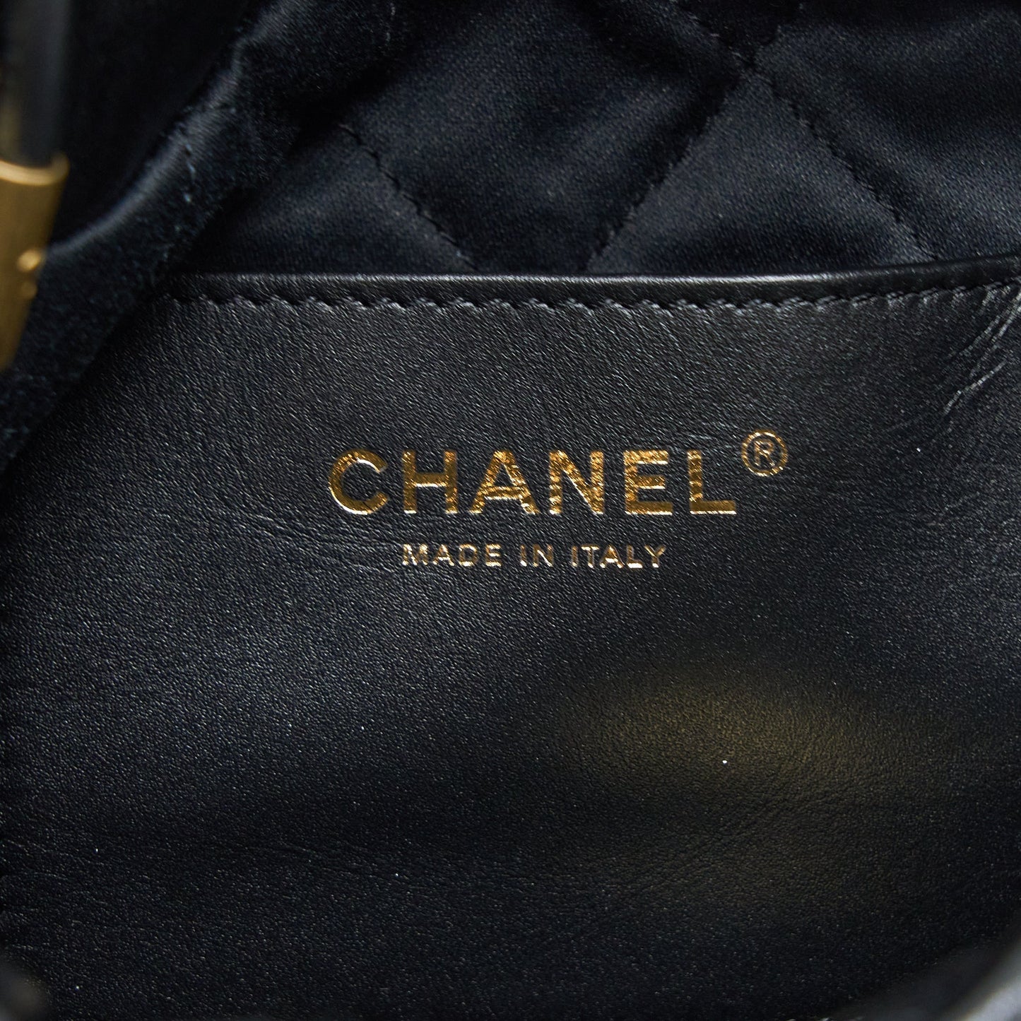 Chanel 23S Mini 22 Bag with Pearl Shiny Calfskin Black  (Microchip)