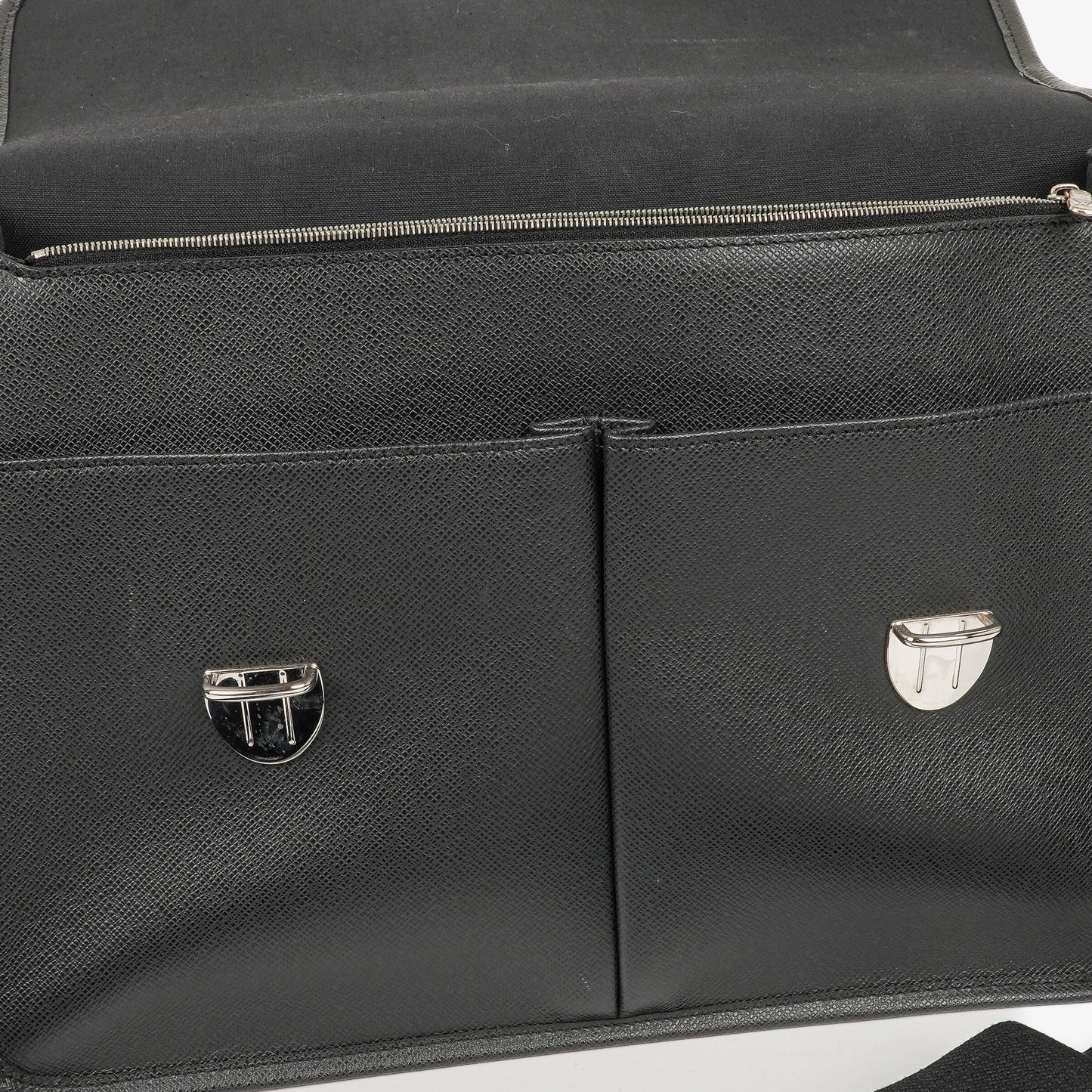 Louis Vuitton Anton Taiga Leather Briefcase Bag