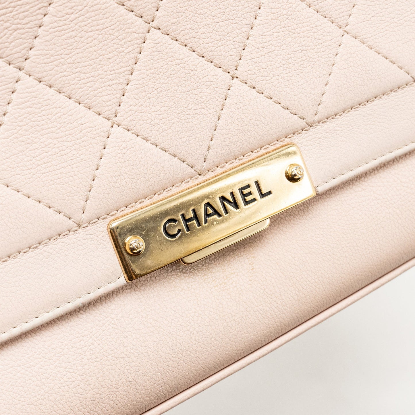 Chanel 17C Click Label Shoulder Bag Calfskin Light Pink L