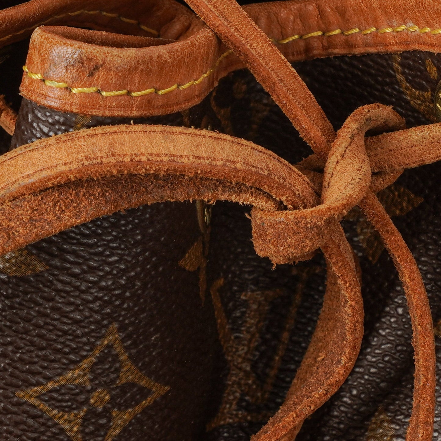 Louis Vuitton Noe Grande GM Monogram Canvas Shoulder Bag