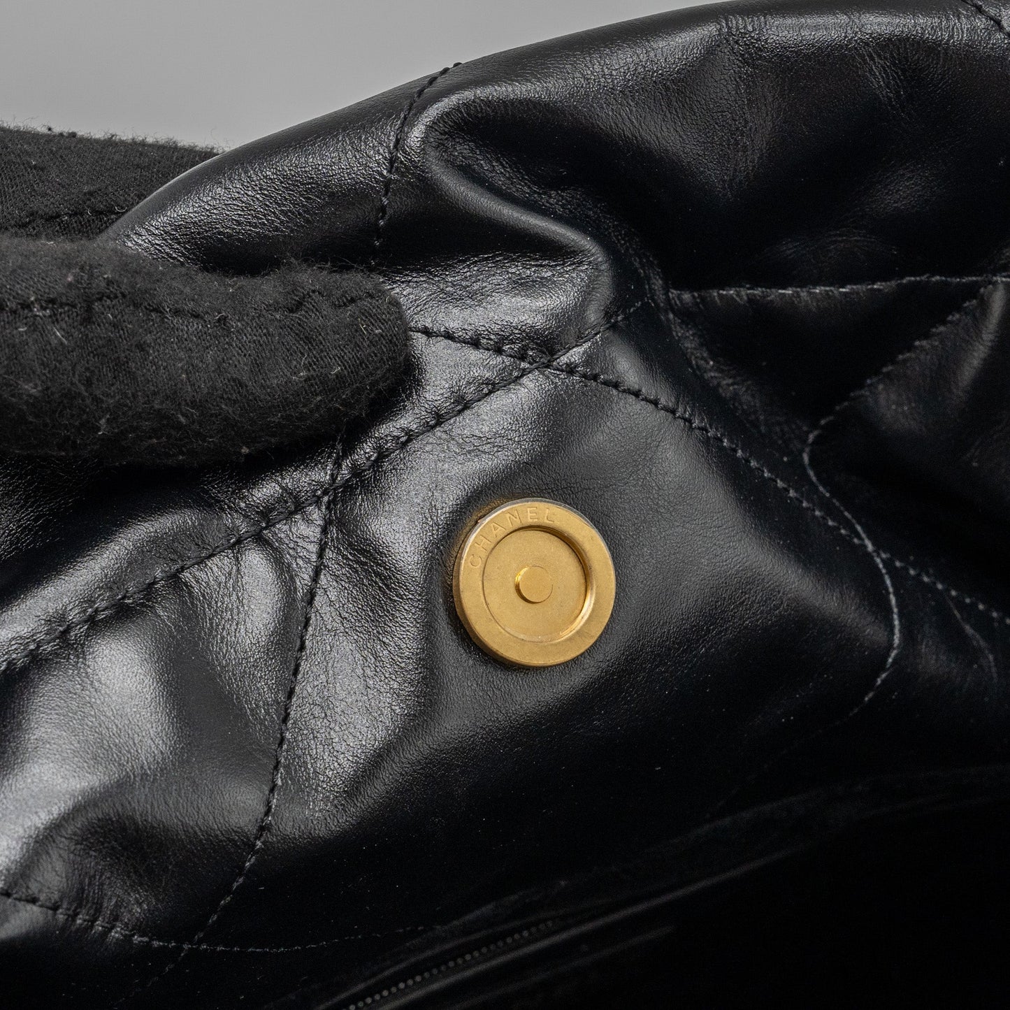Chanel Small 22 Bag Gold Letter Shiny Calfskin Black  (Microchip)