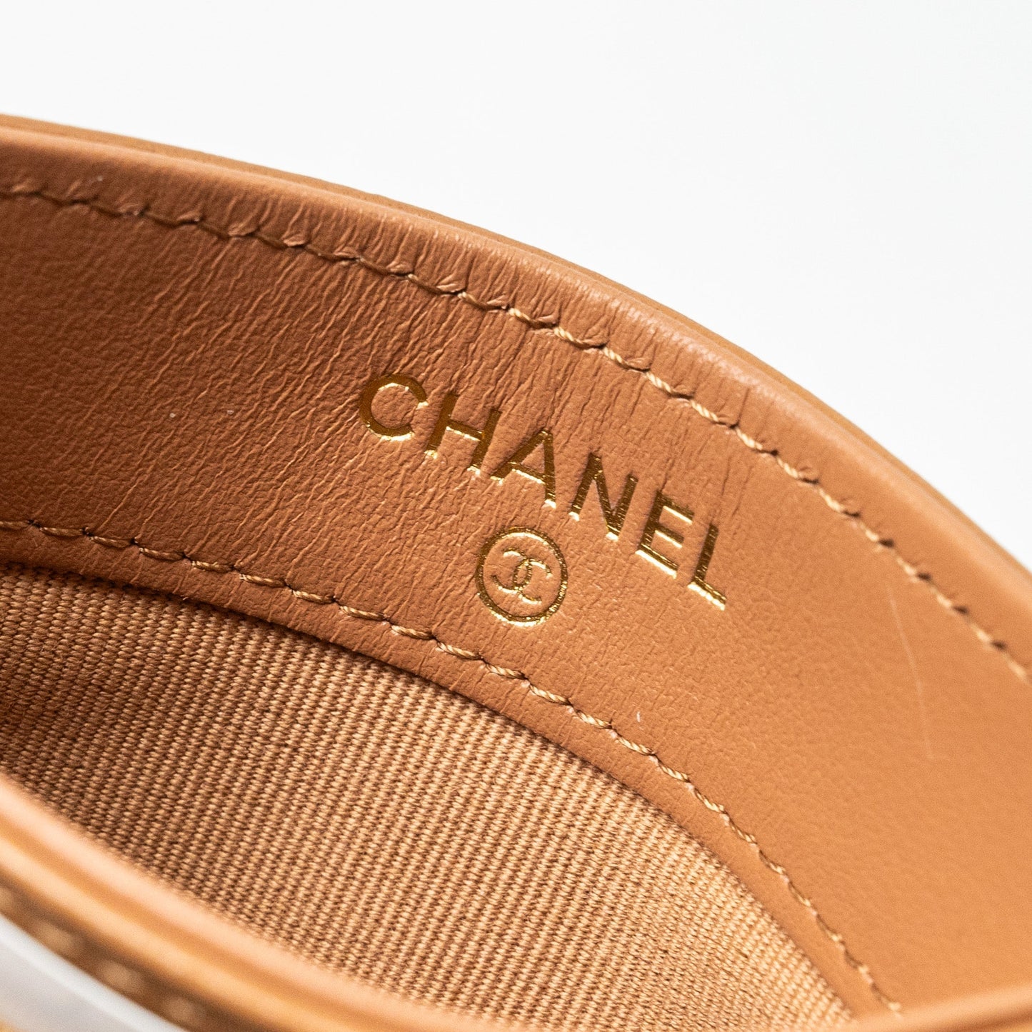Chanel 19 Card Holder Lambskin Caramel  (Microchip)
