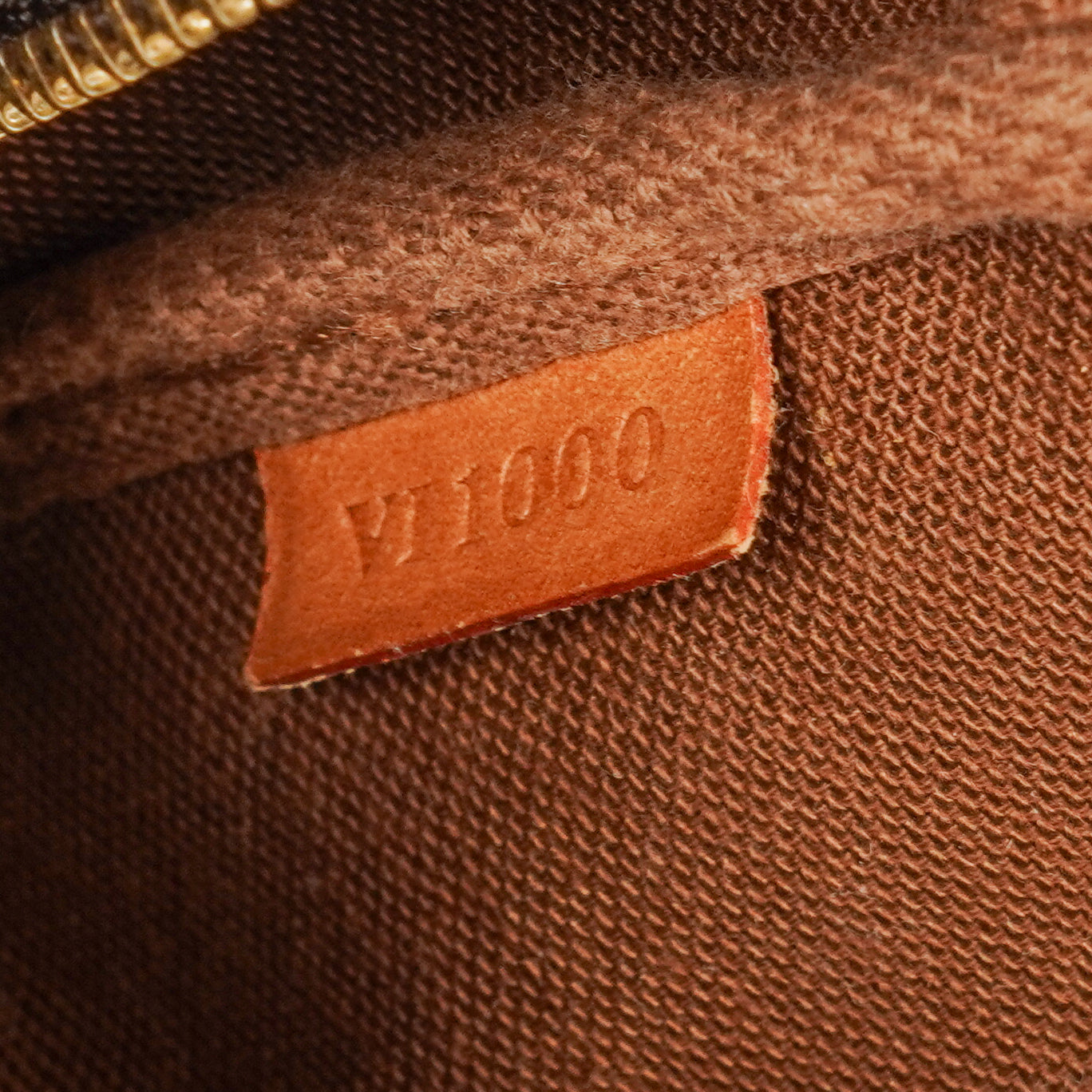 Louis Vuitton Pochette Accessoires Monogram Canvas Clutch Handbag