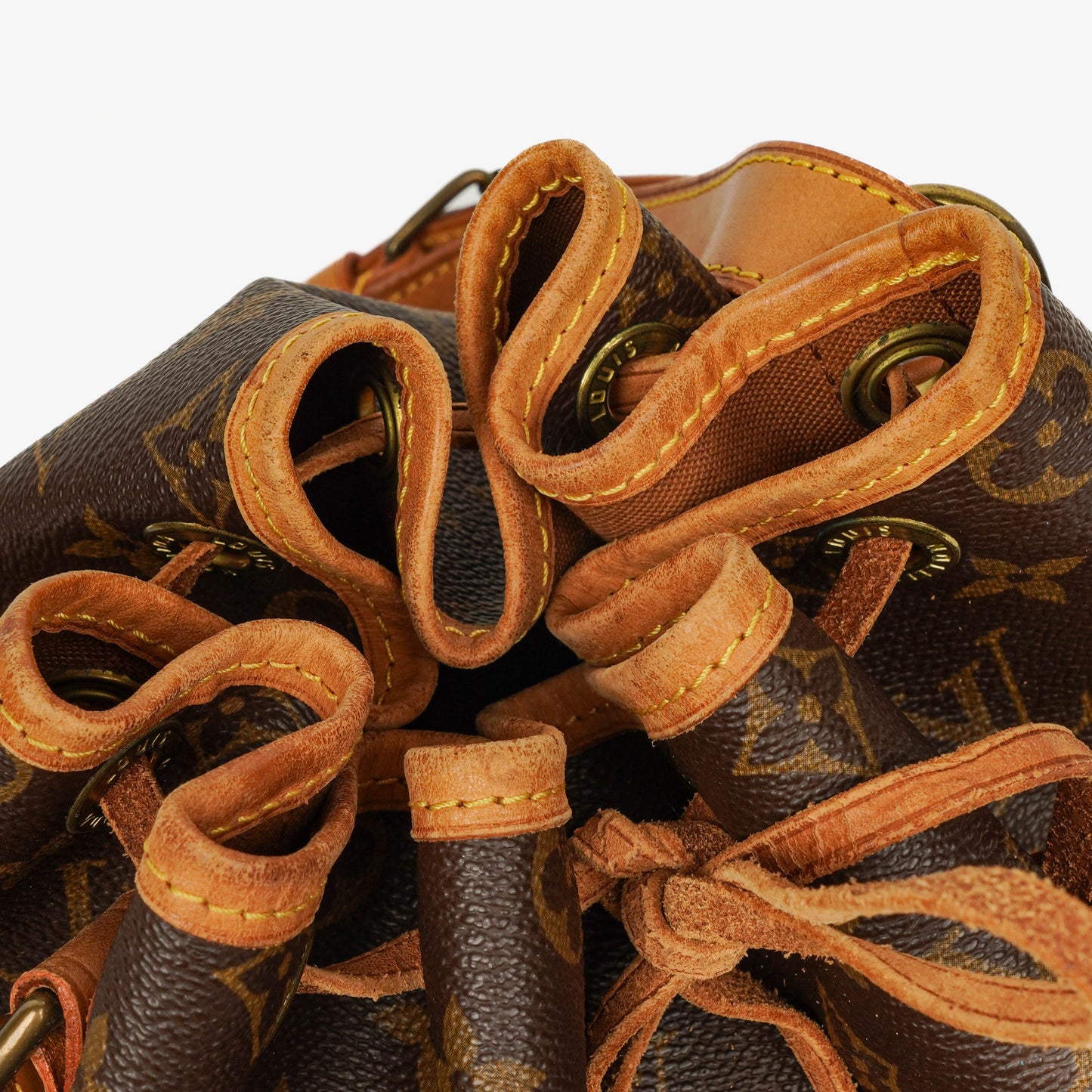 Louis Vuitton Noe Grande GM Monogram Canvas Shoulder Bag