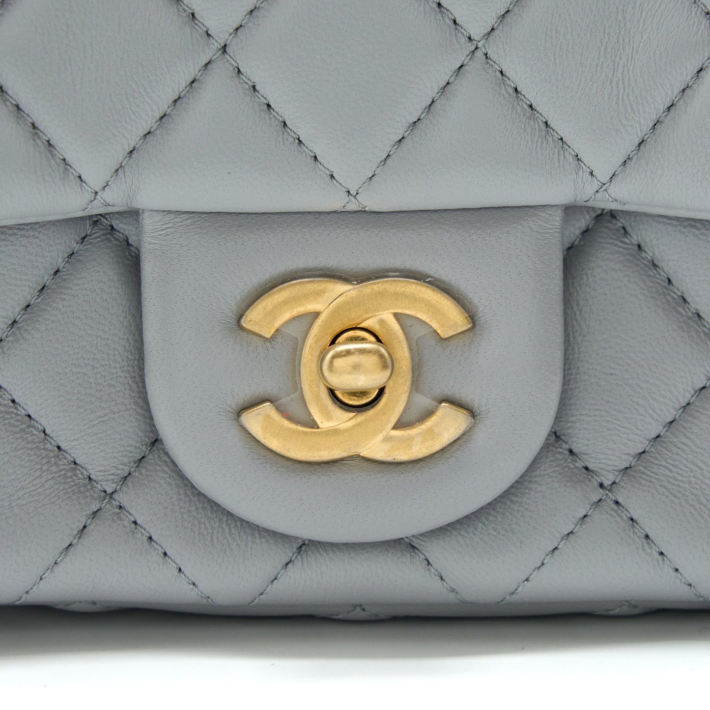 Chanel 21B Pearl Crush Mini Rectangular Flap Bag Lambskin Grey