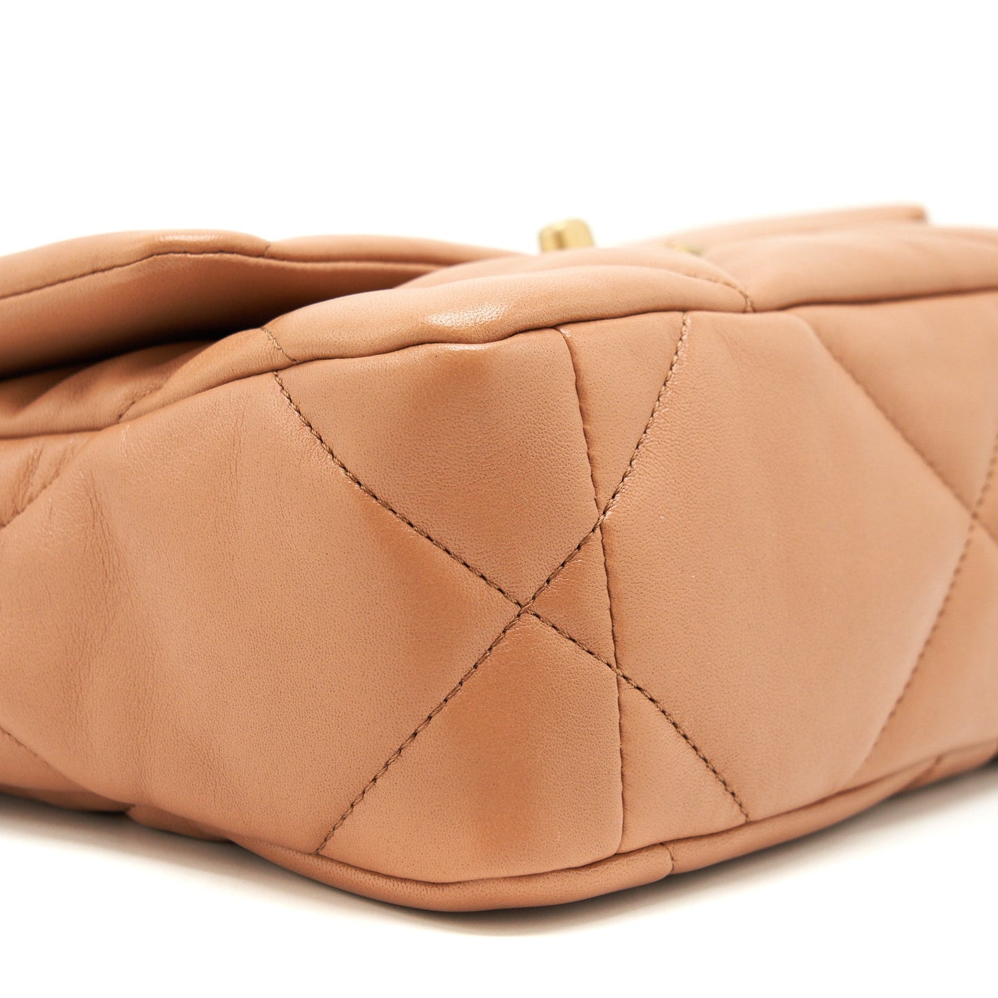 Chanel 21K Small 19 Flap Bag Lambskin Caramel