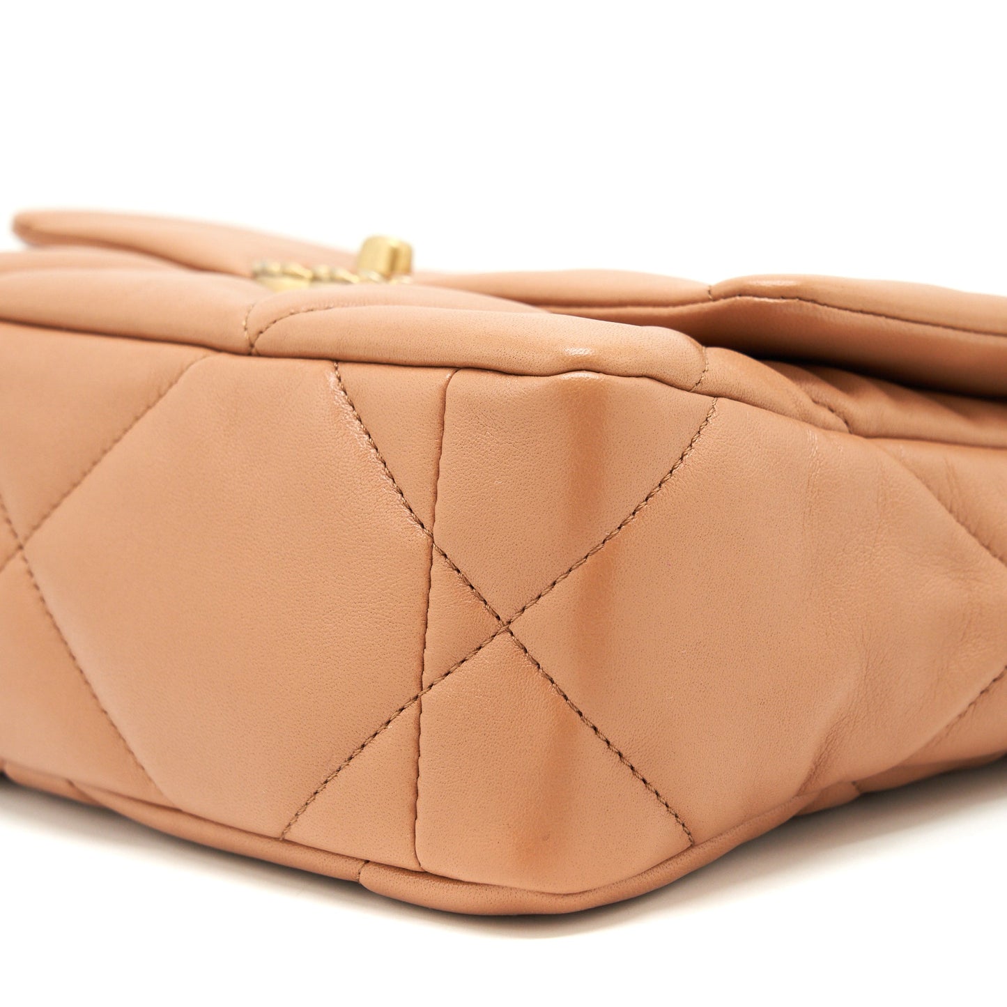 Chanel 21K Small 19 Flap Bag Lambskin Caramel