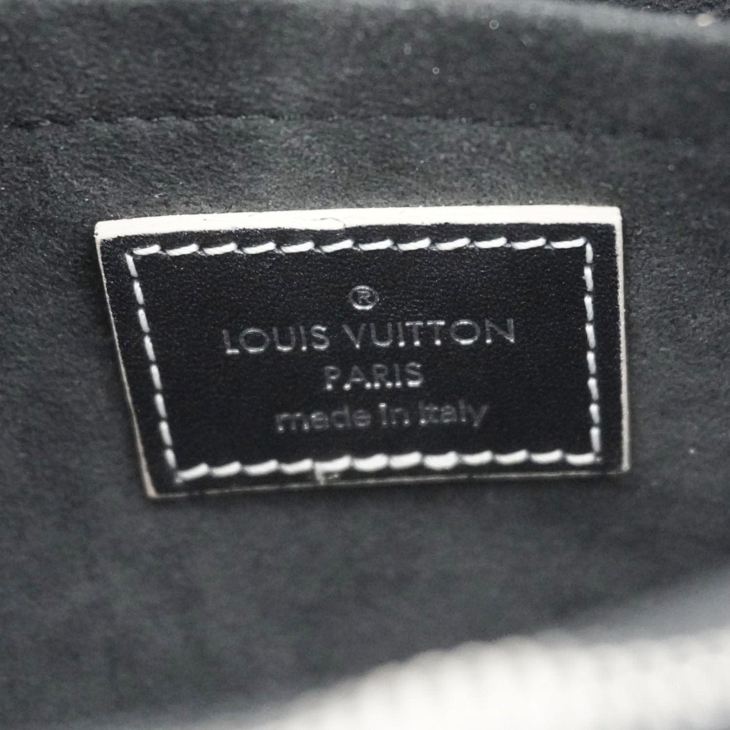 LOUIS VUITTON Chain It Monogram Canvas Top Handle Crossbody Bag Brown