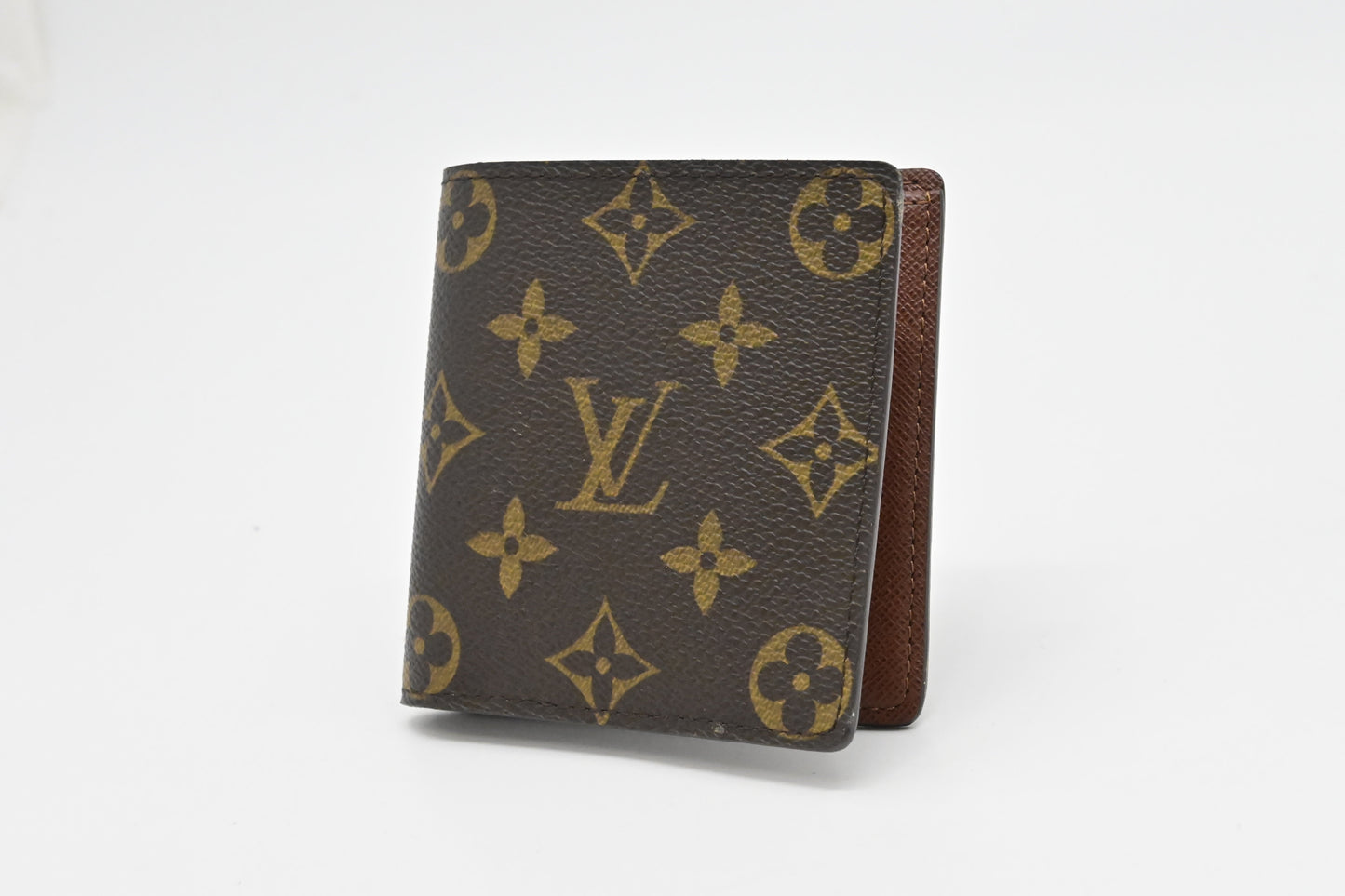 Louis Vuitton Bifold Wallet in Monogram Canvas