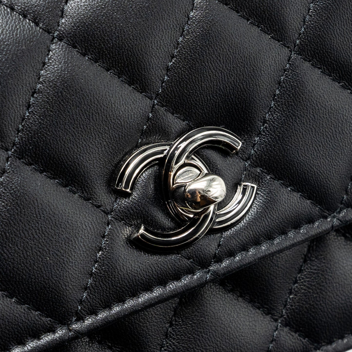Chanel Top Handle Mini Wallet On Chain Flap Bag Lambskin Black  (Microchip)