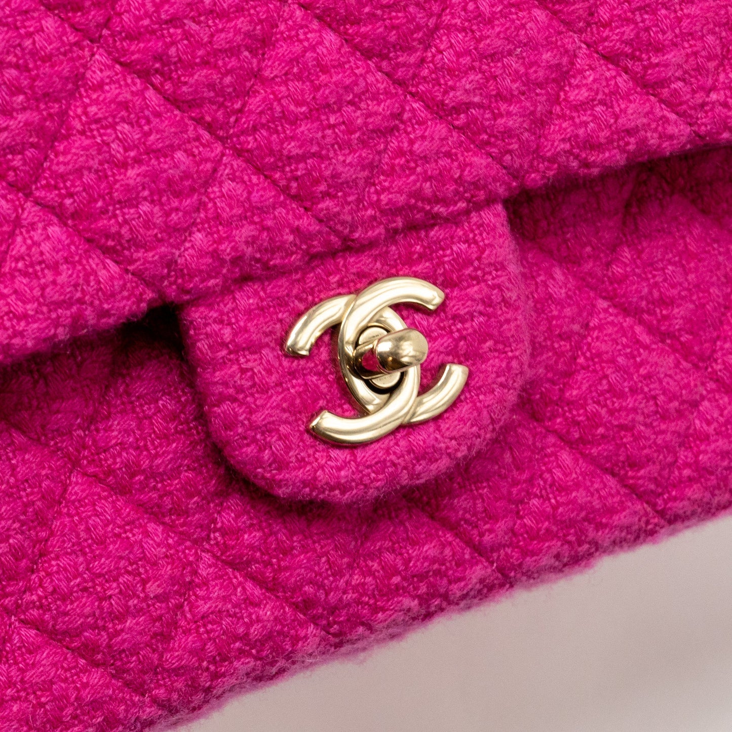 Chanel Medium Classic Double Flap Bag Tweed Pink L (Microchip)