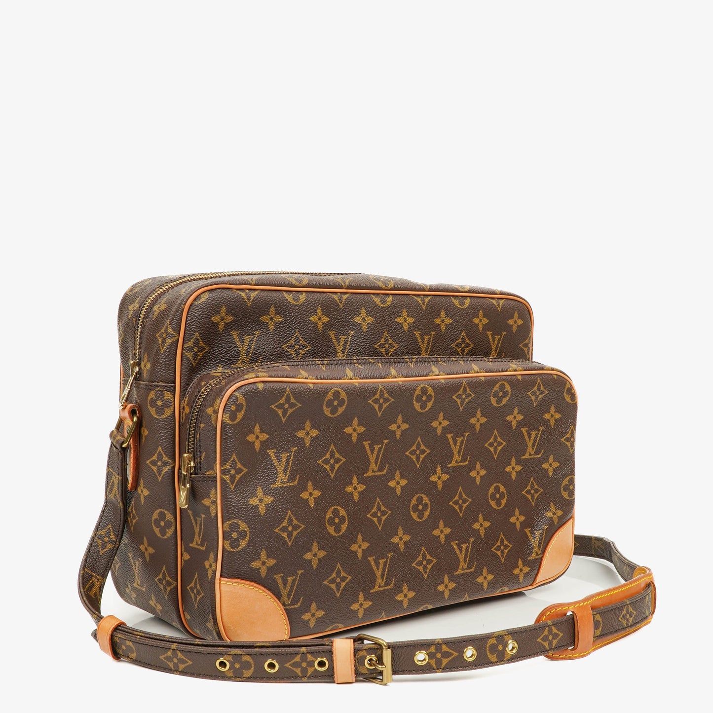 Louis Vuitton Nile GM Monogram Canvas Crossbody Bag