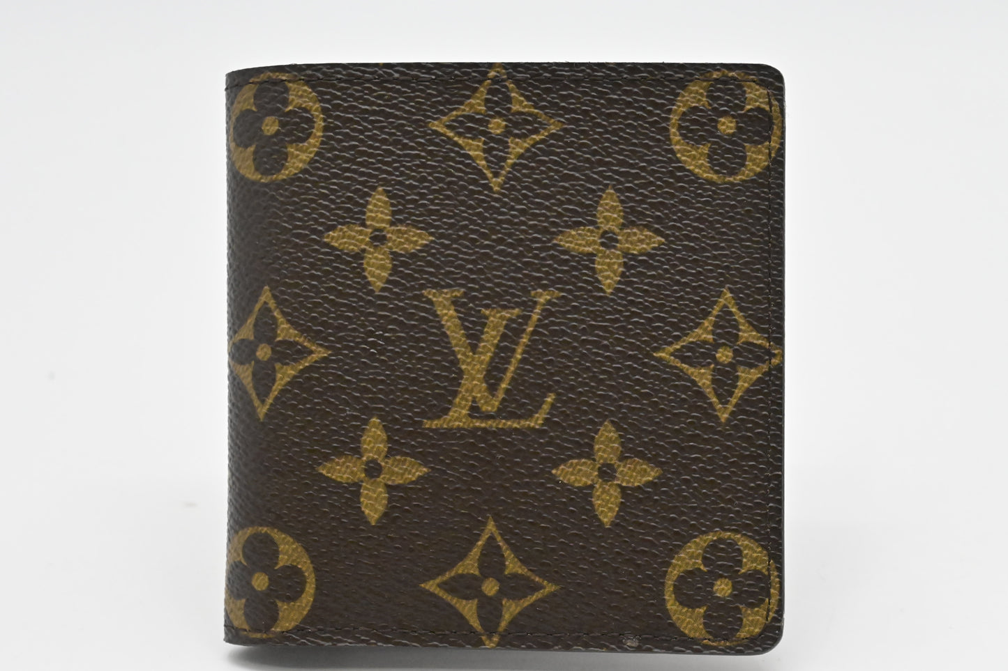 Louis Vuitton Bifold Wallet in Monogram Canvas