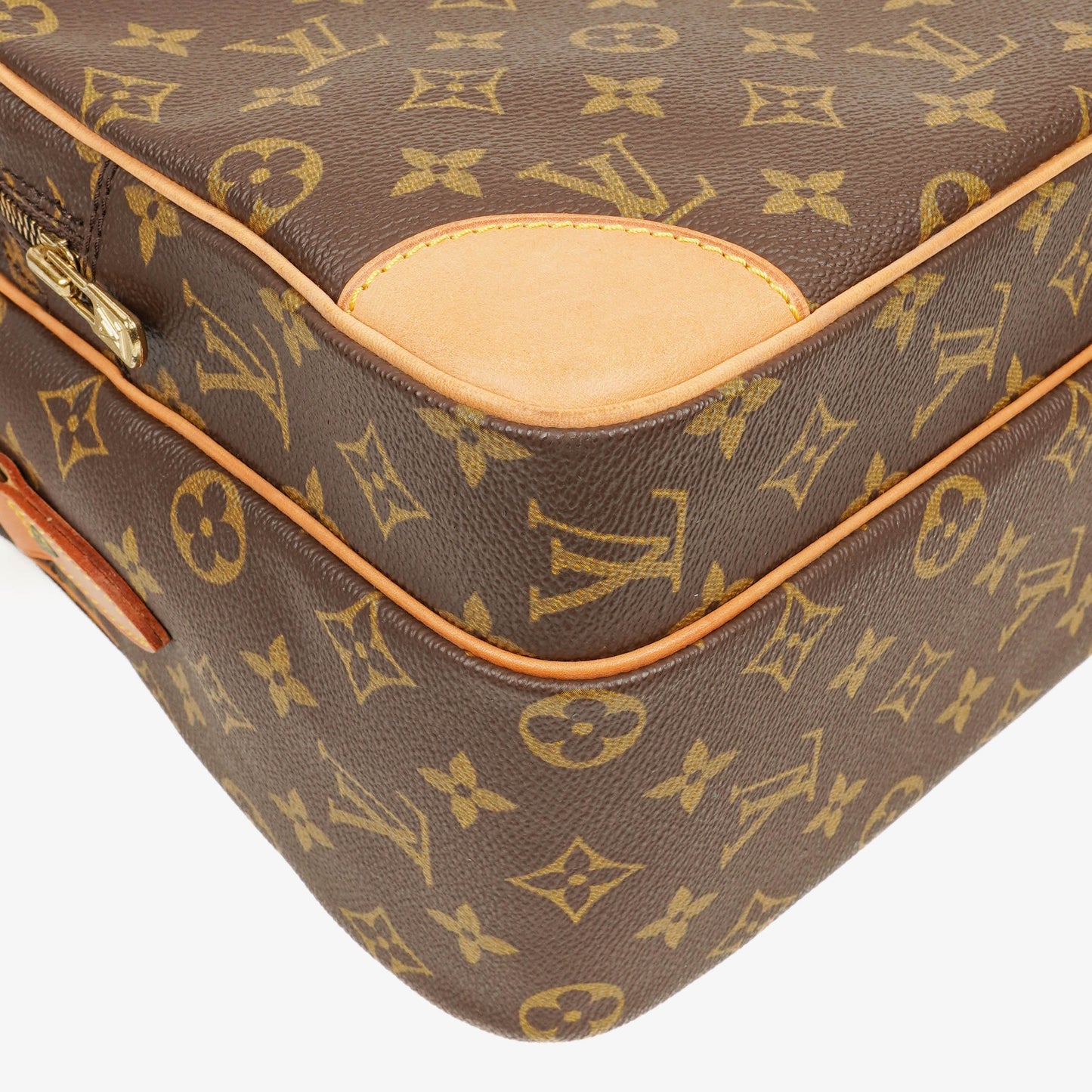 Louis Vuitton Nile GM Monogram Canvas Crossbody Bag