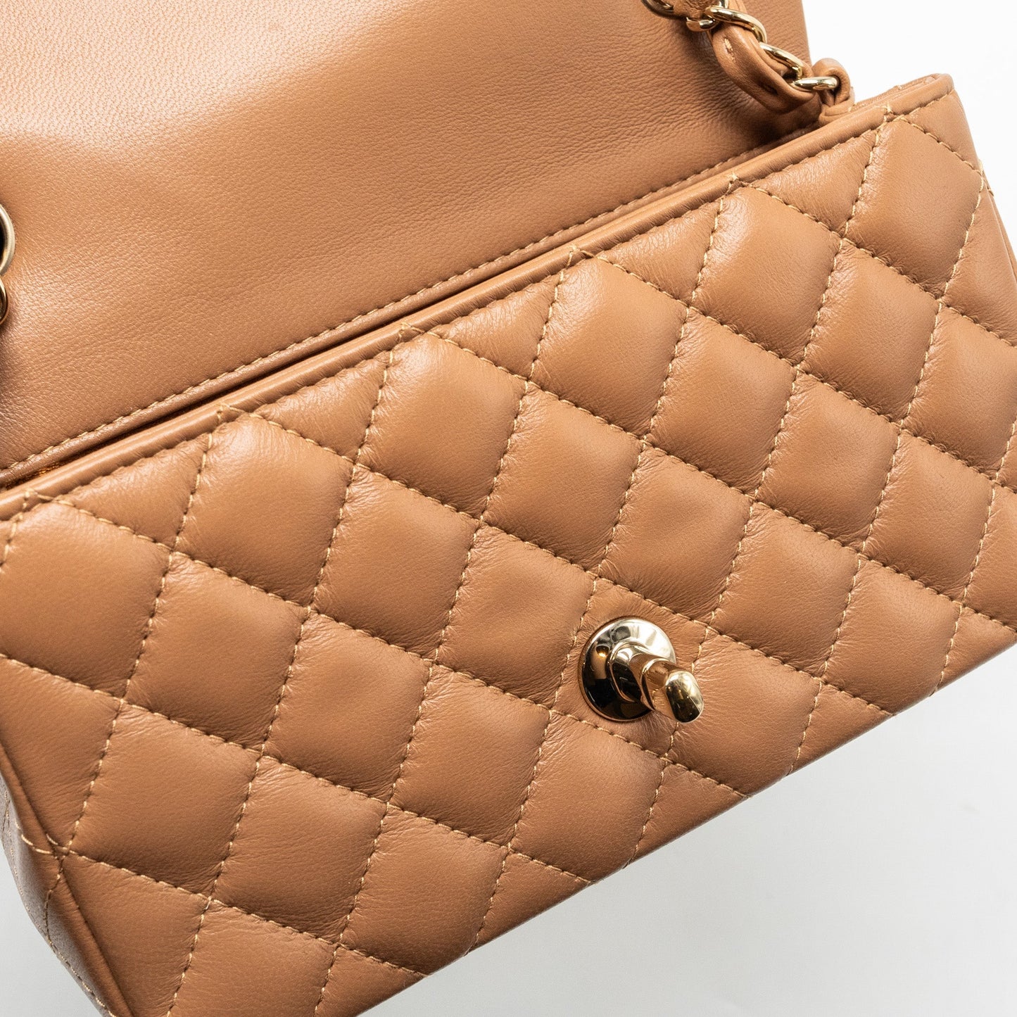 Chanel 22s Mini Rectangular Flap Bag Lambskin Caramel L (microchip)