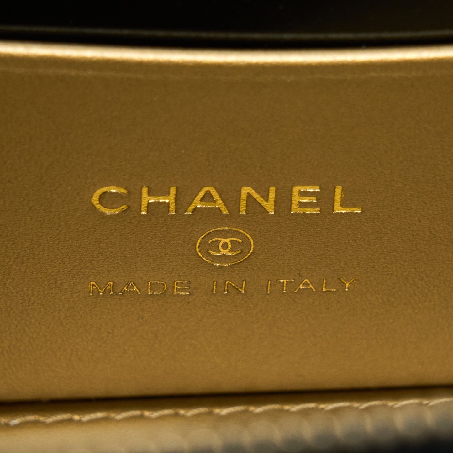 Chanel Pearl Crush Long Vanity With Chain Lambskin Black