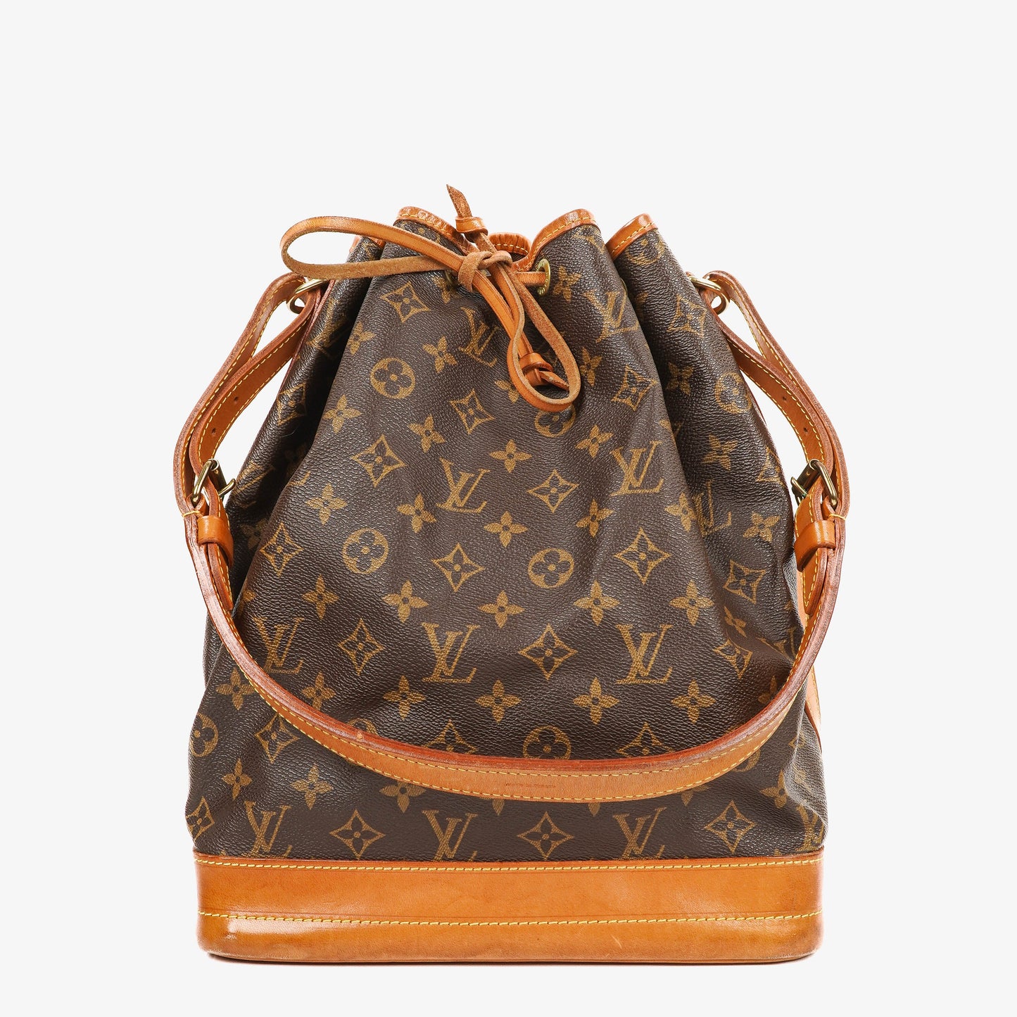 Louis Vuitton Noe Grande GM Monogram Canvas Shoulder Bag
