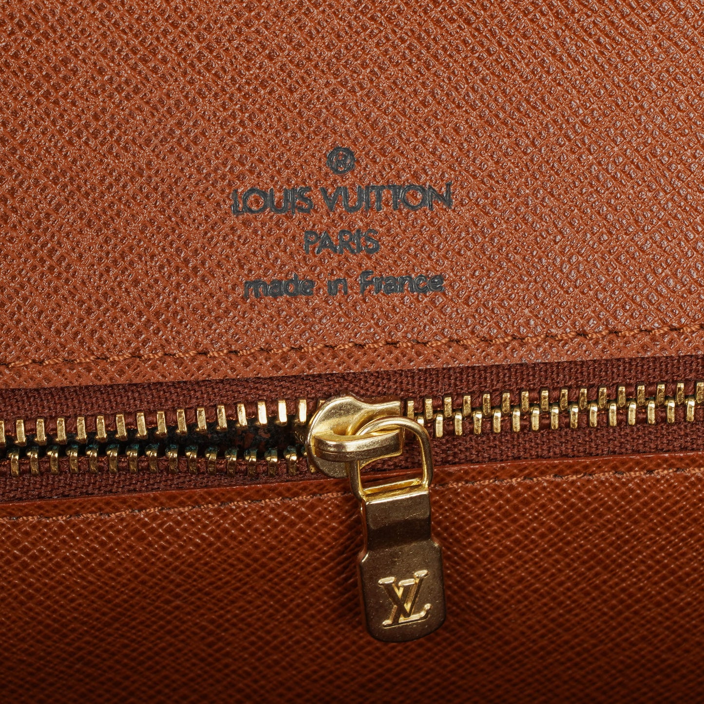 Louis Vuitton Monceau 28 Monogram Canvas Bag