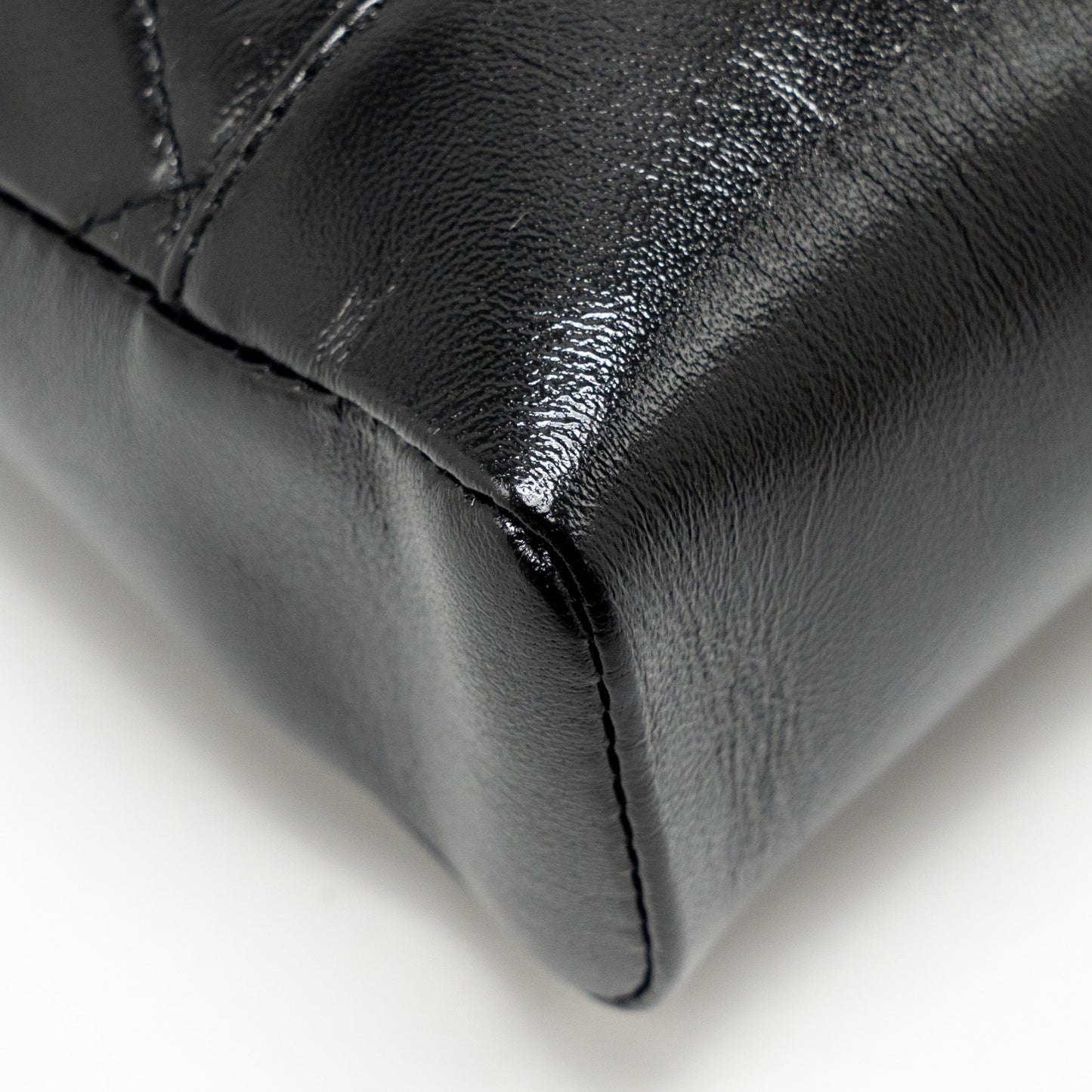 Chanel Mini 31 bag Shiny Calfskin Black L (Microchip)