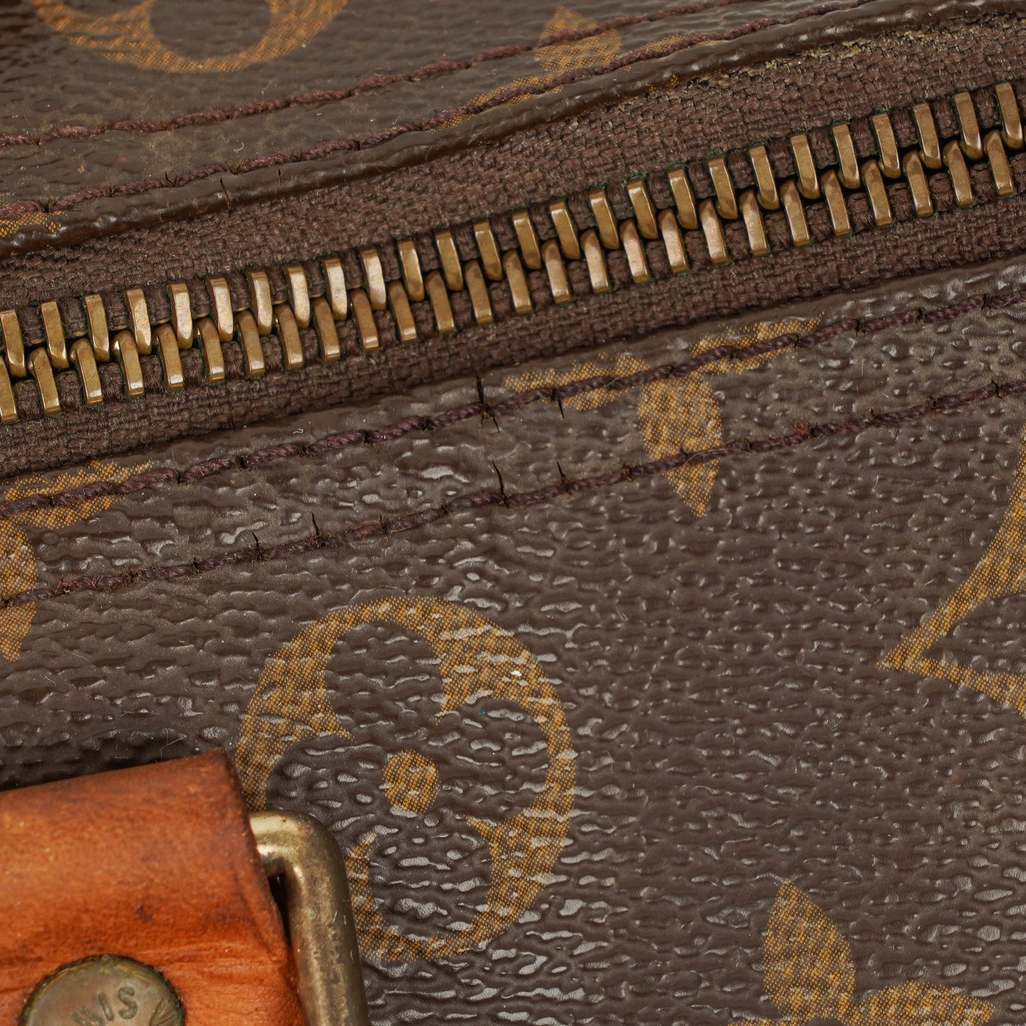 Louis Vuitton  30 Monogram Canvas Handbag