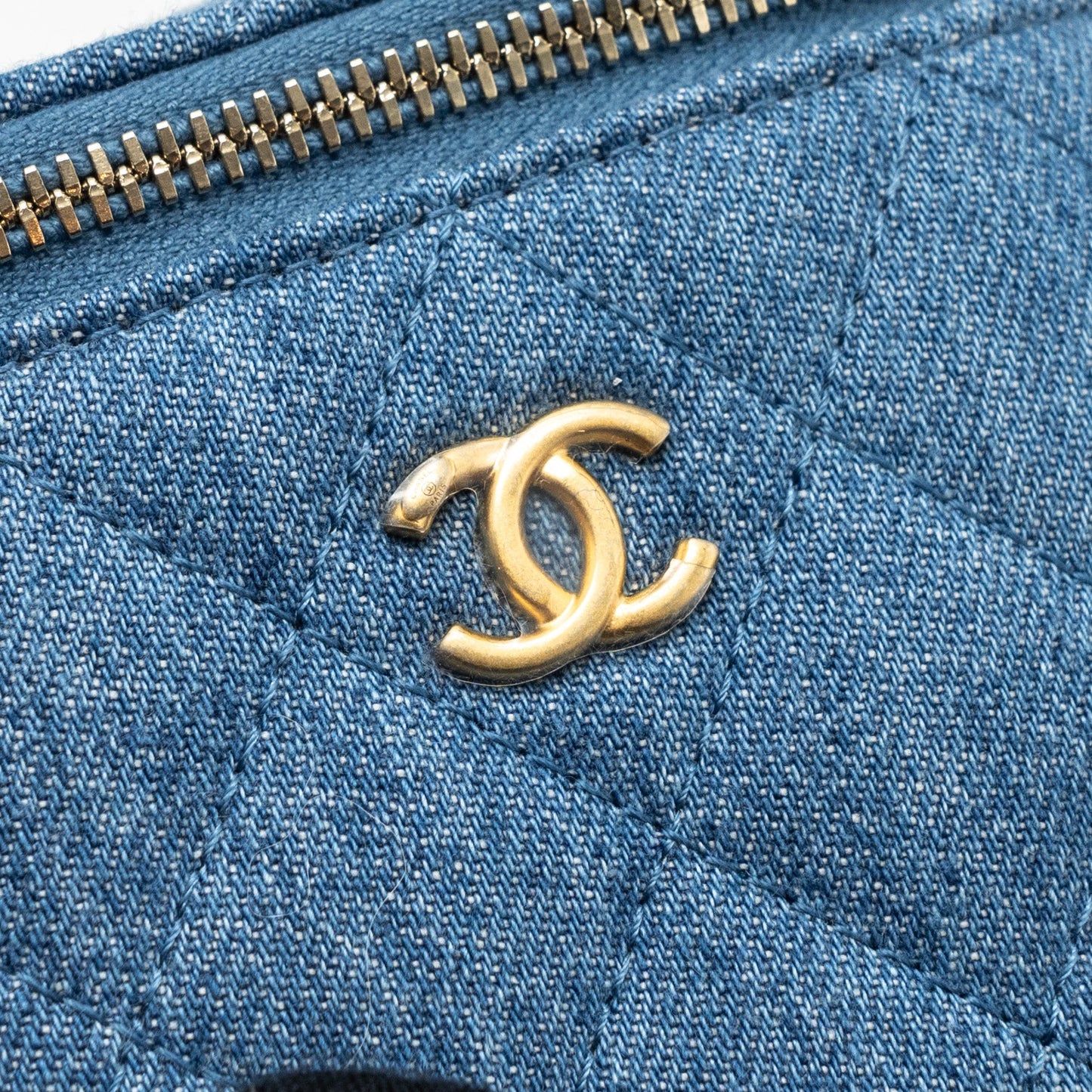 Chanel Pearl Crush Mini Vanity Case Denim Blue Brushed