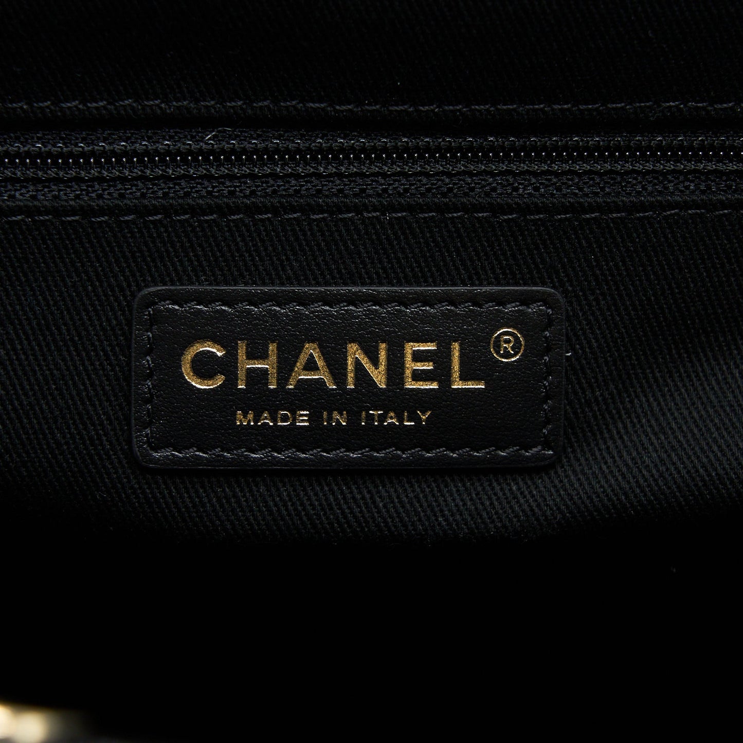 Chanel Deauville Tote Bag Tweed Dark Grey / Black L (Microchip)
