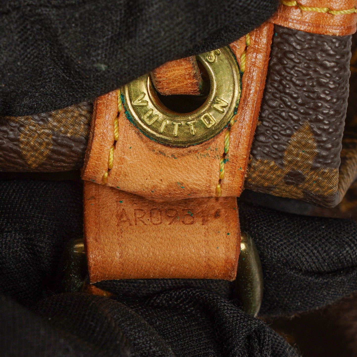 Louis Vuitton Noe Grande GM Monogram Canvas Shoulder Bag