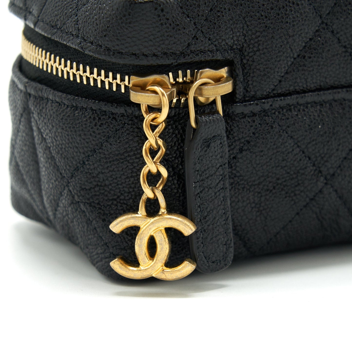 Chanel top handle mini zipper soft Vanity with chain Caviar black