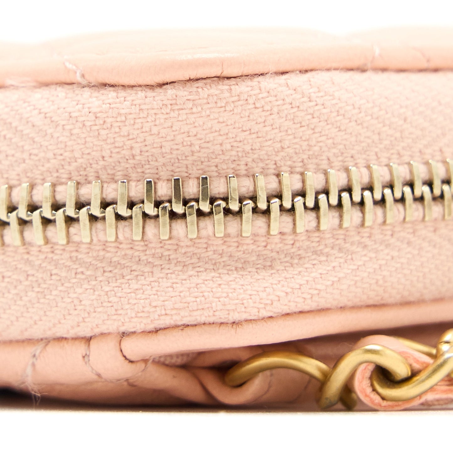 Chanel Pearl Crush Zippy Card Holder Lambskin Light Pink Brushed