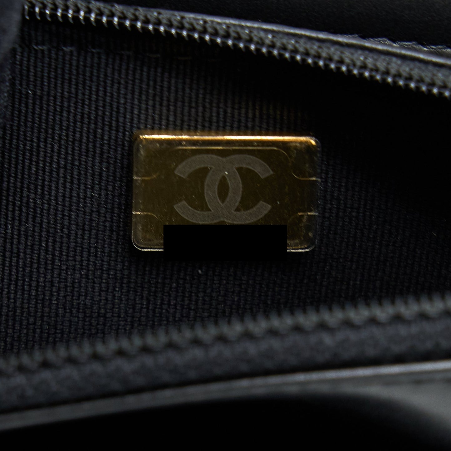 Chanel 22K Gold Pillar Wallet On Chain Lambskin Black Brushed (Microchip)